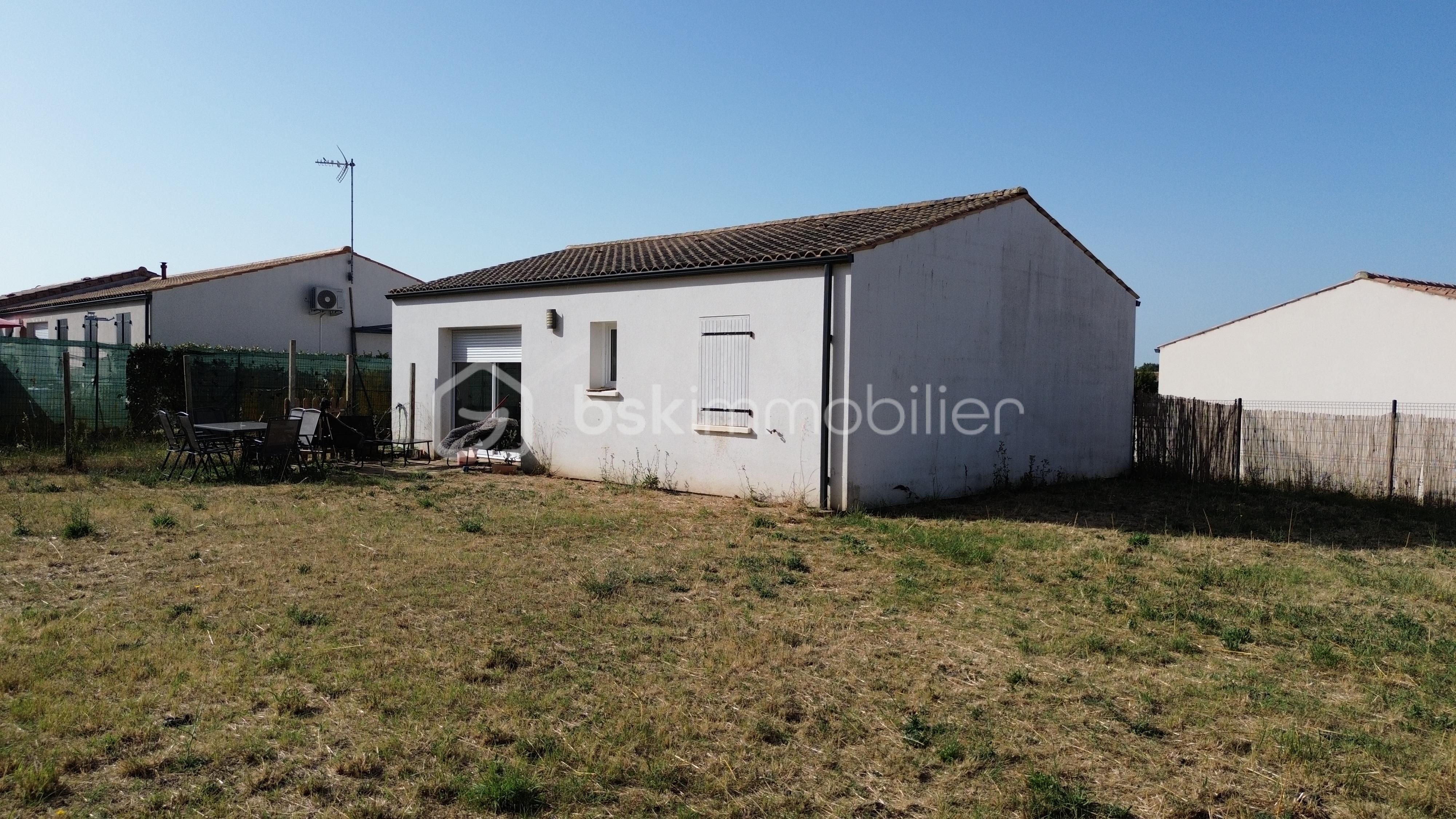 plain pied T3 Saint just Marennes racinet bskimmobilier 170000 (2).JPG