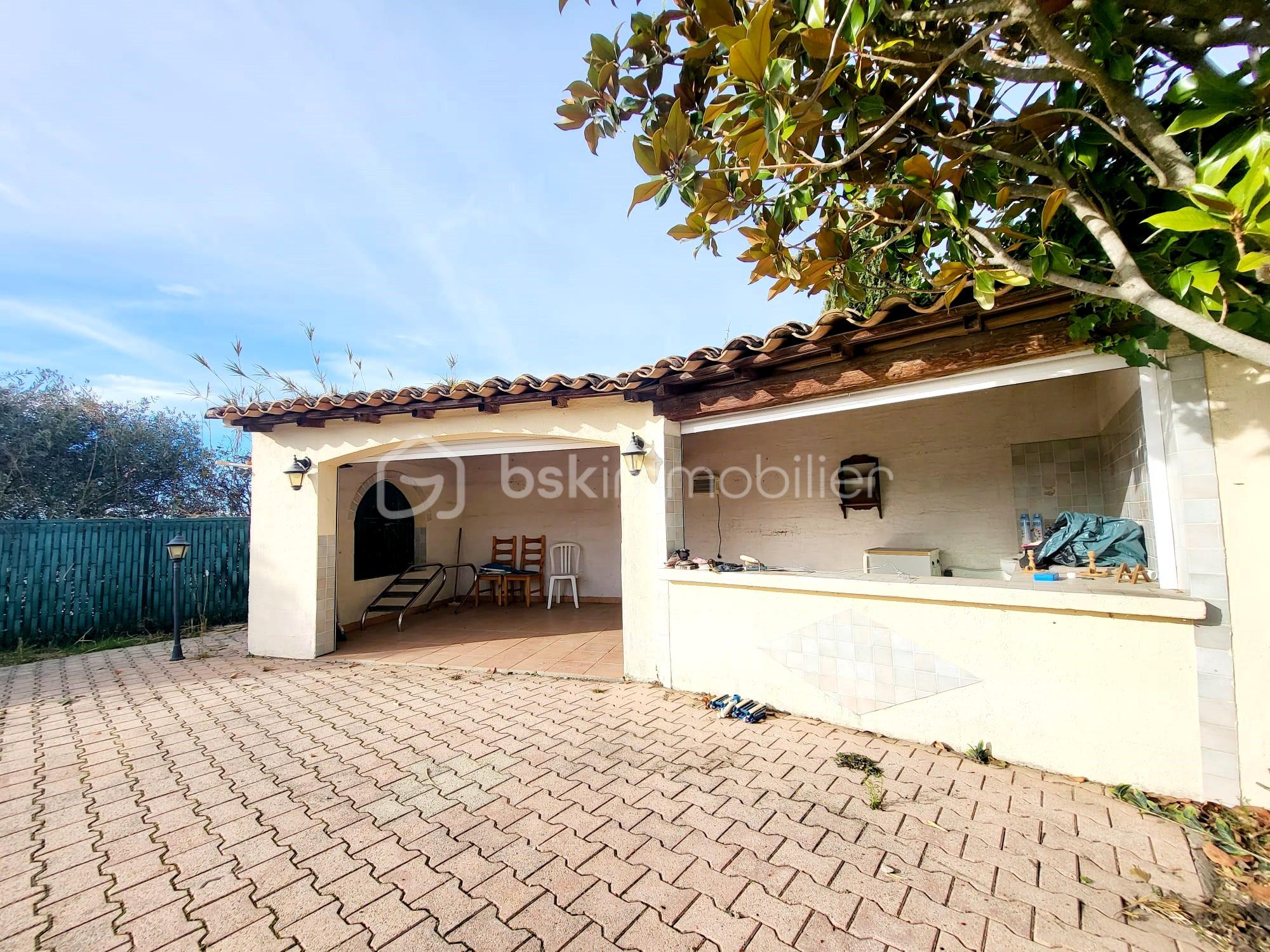 Villa de 157 m² - cuisine été.jpeg