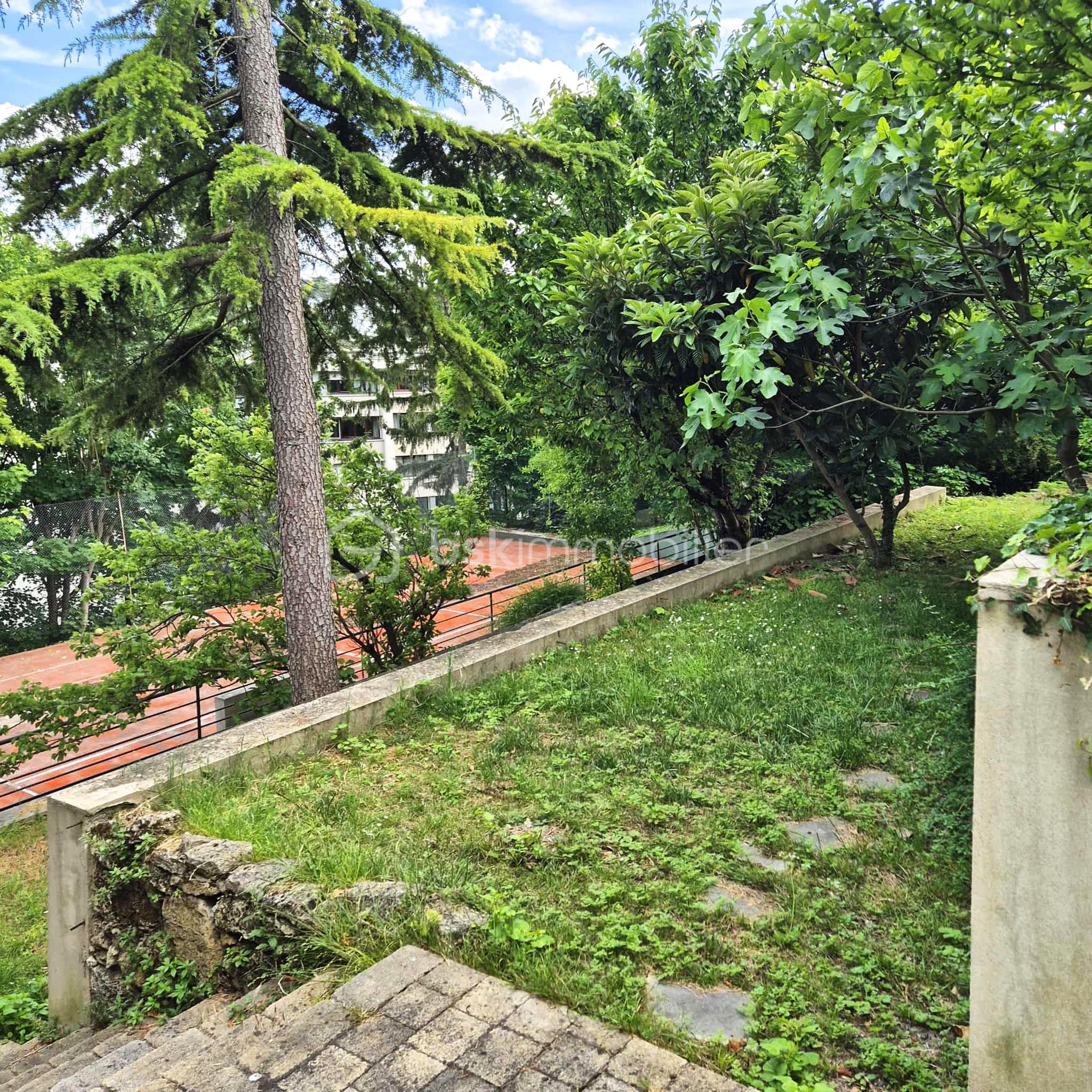Demeure de 564,97 m² - jardin 2.jpeg