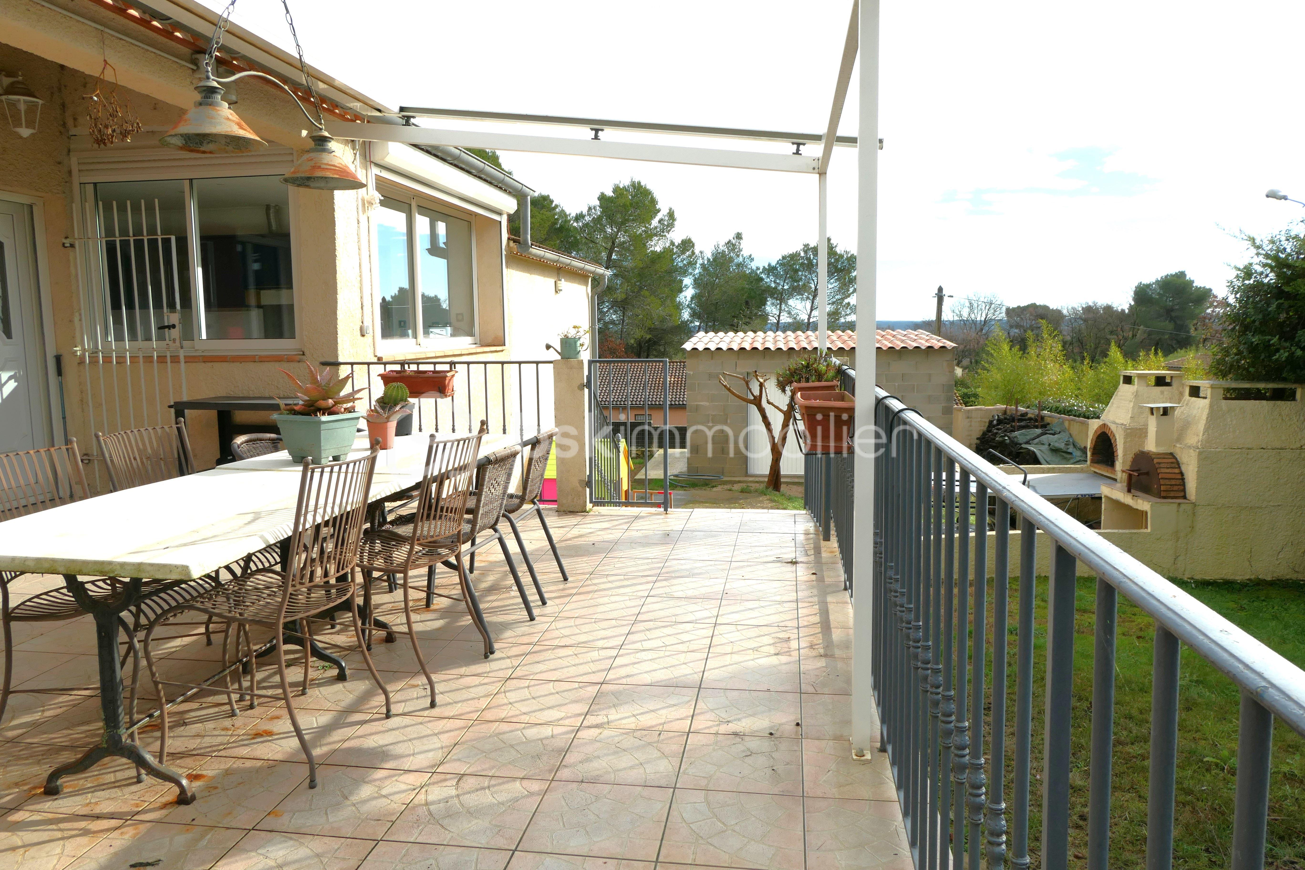 Maison traditionnelle de 107 m² - P1002654.JPG