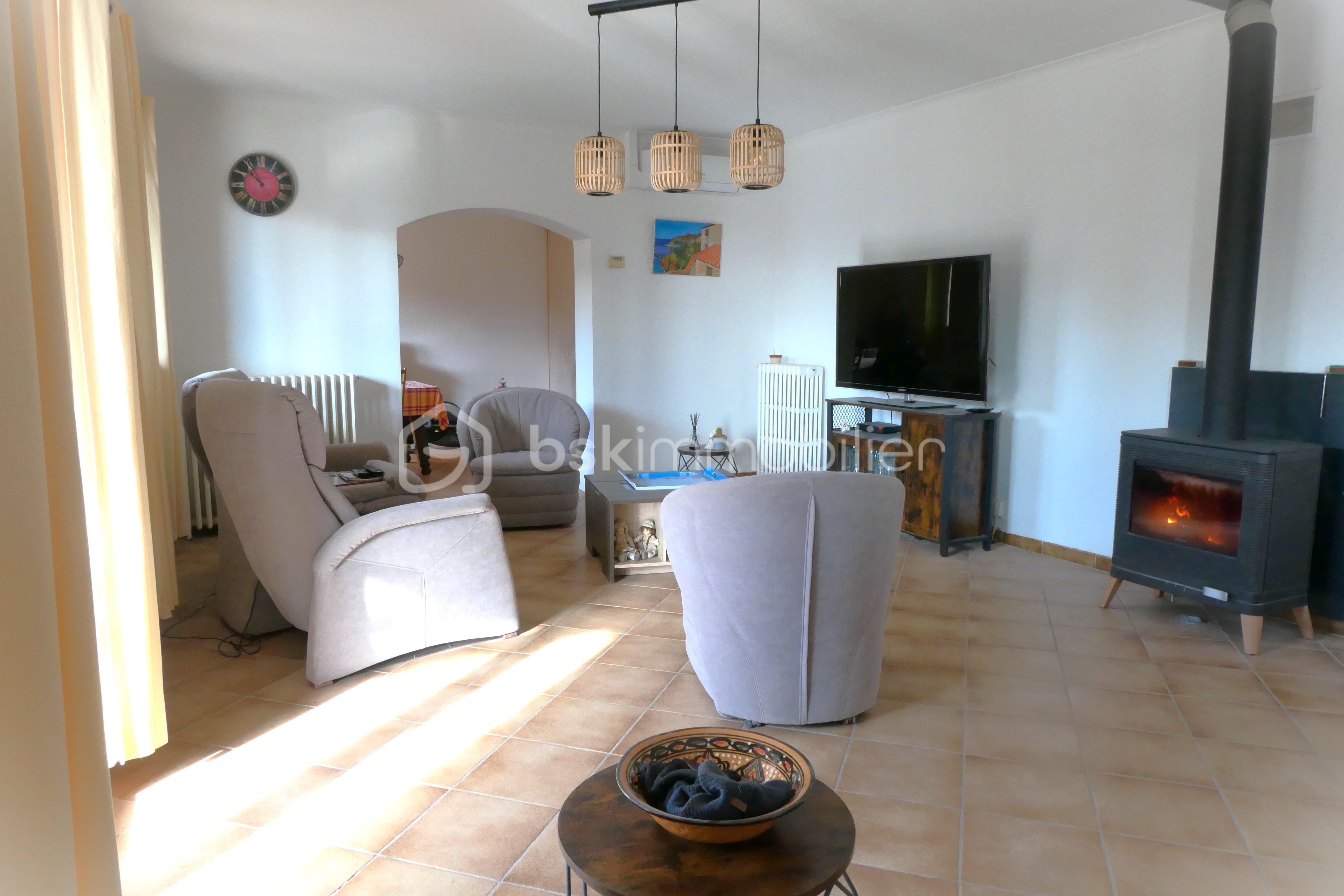 Maison traditionnelle de 107 m² - P1002629.JPG