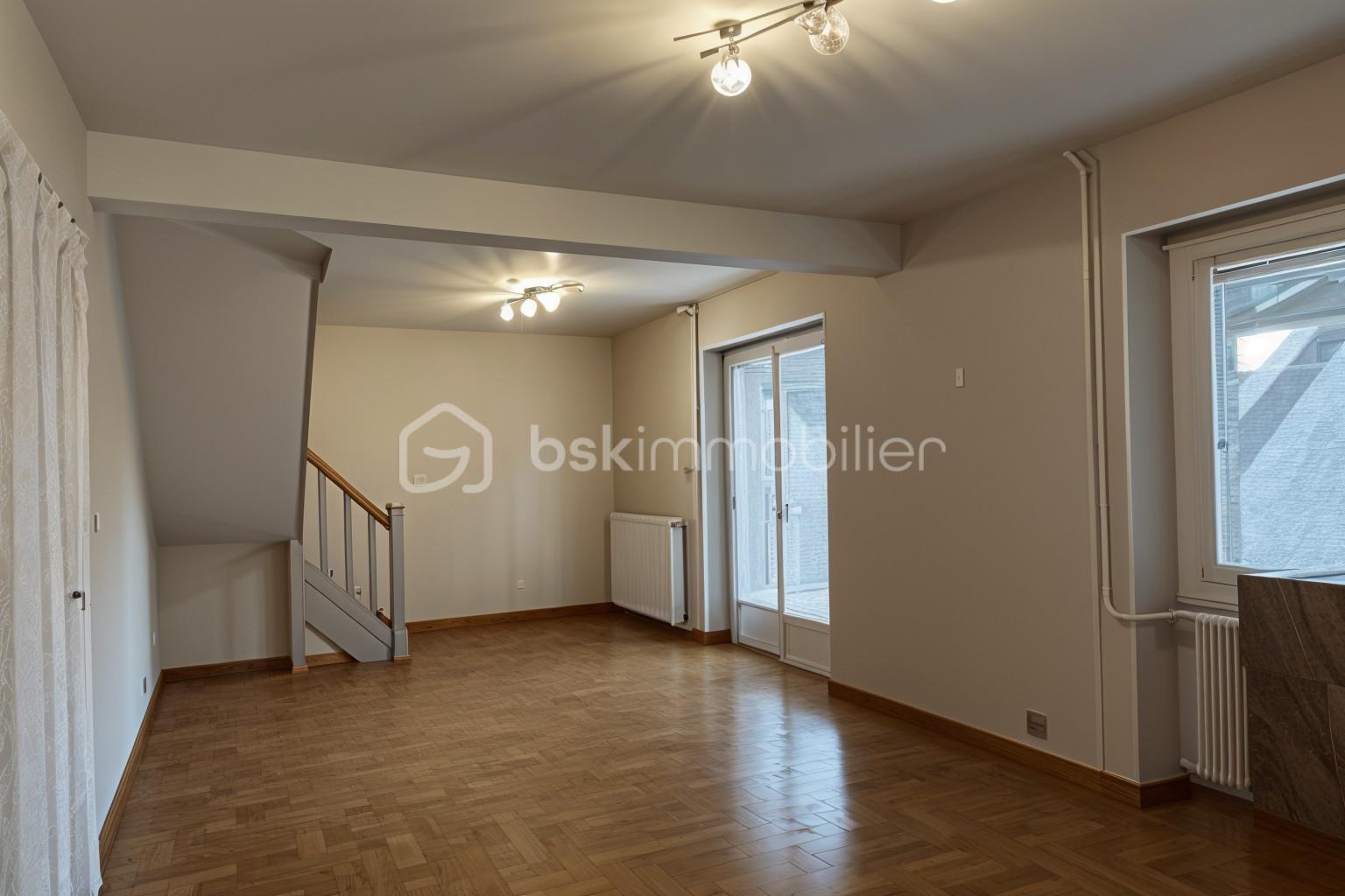 Maison en pierre de 100,84 m² - 4zwogw84.jpg