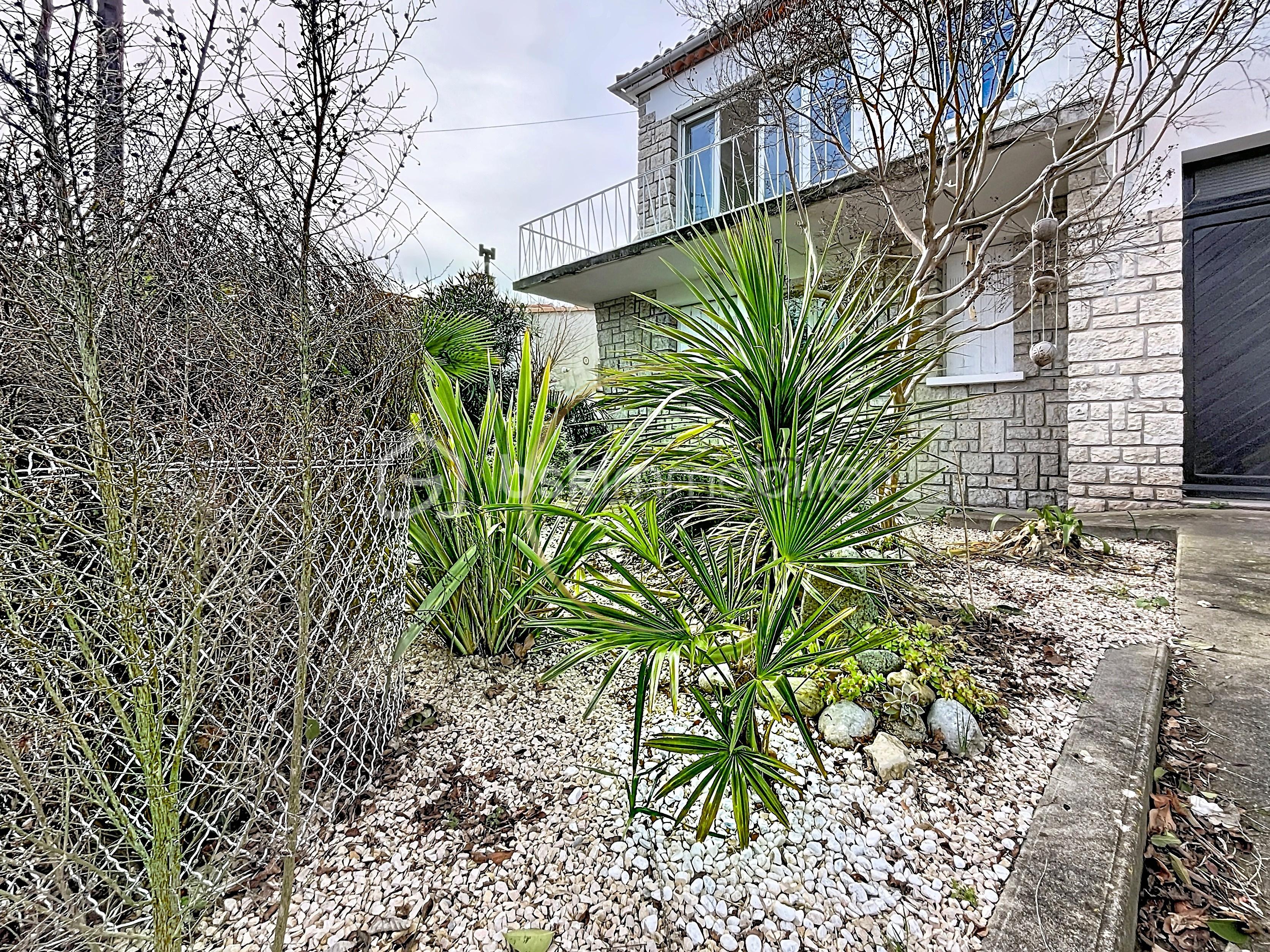 debusschere_00001 (8).jpg