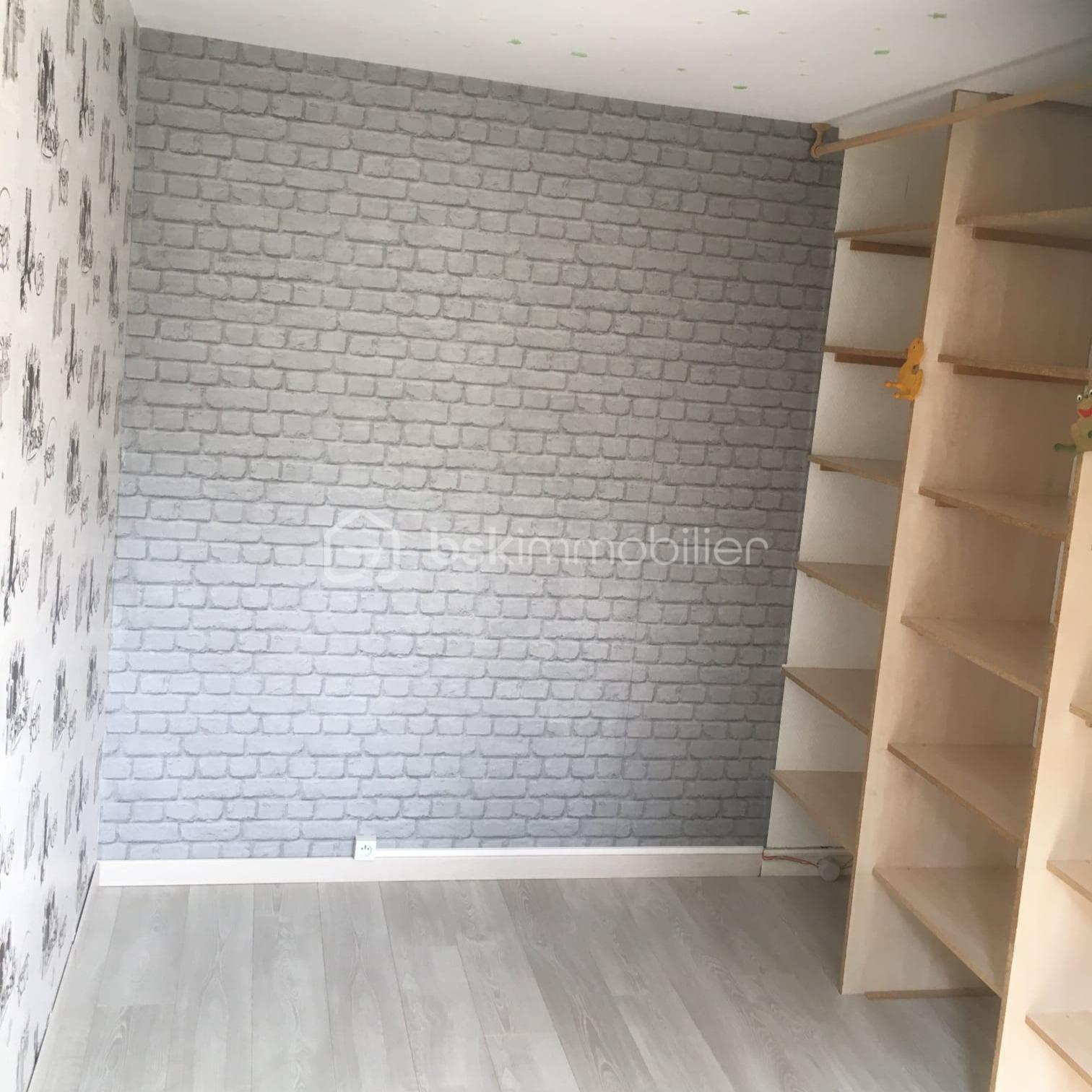 Appartement de 44,30 m² - chambre dressing.jpg