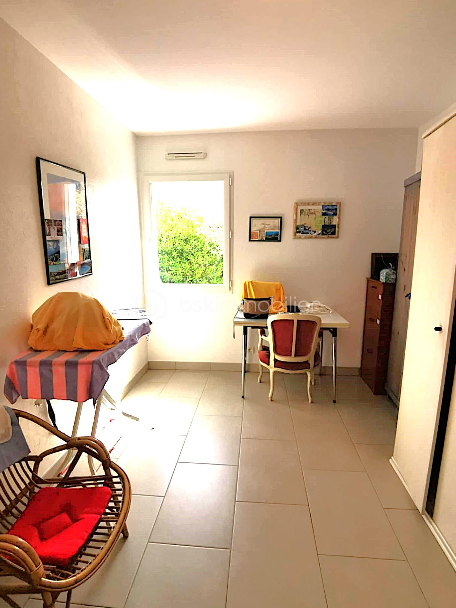 Demeure de 118 m² - cd1fb297-ffcf-40e0-8f2b-155c2b9860a4 R.jpg