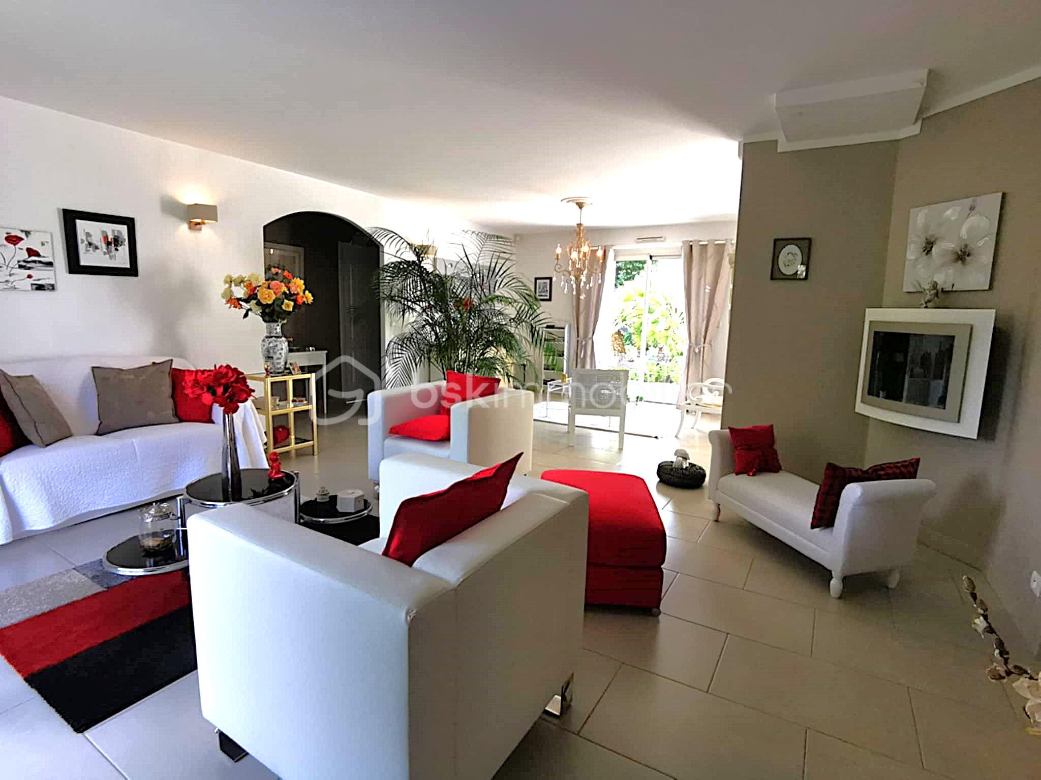 Demeure de 118 m² - c8eb13fb-fb9b-4315-816f-8d191fc52222 R.jpg