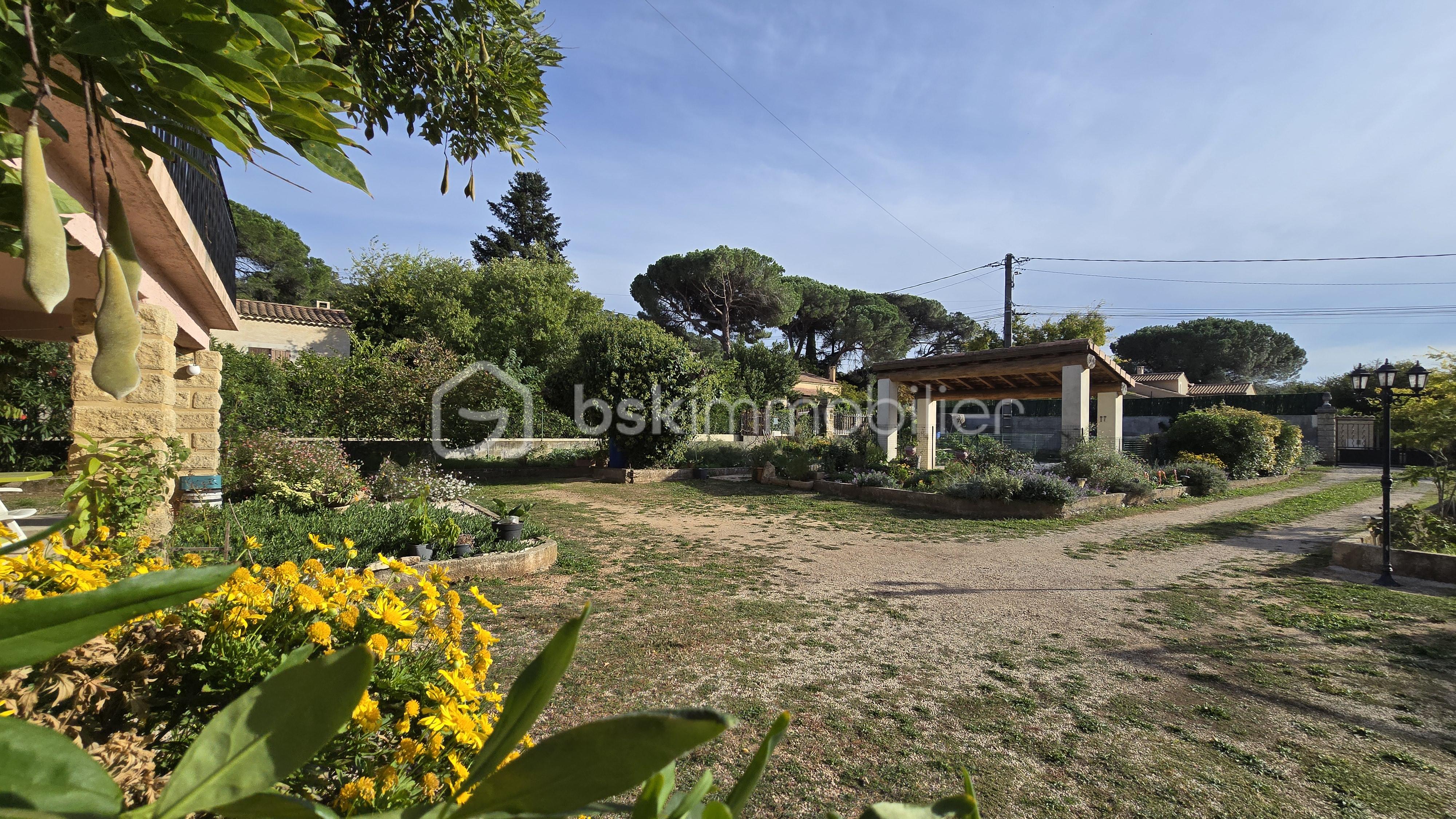 Maison traditionnelle de 171 m² - 20251009_164124.jpg