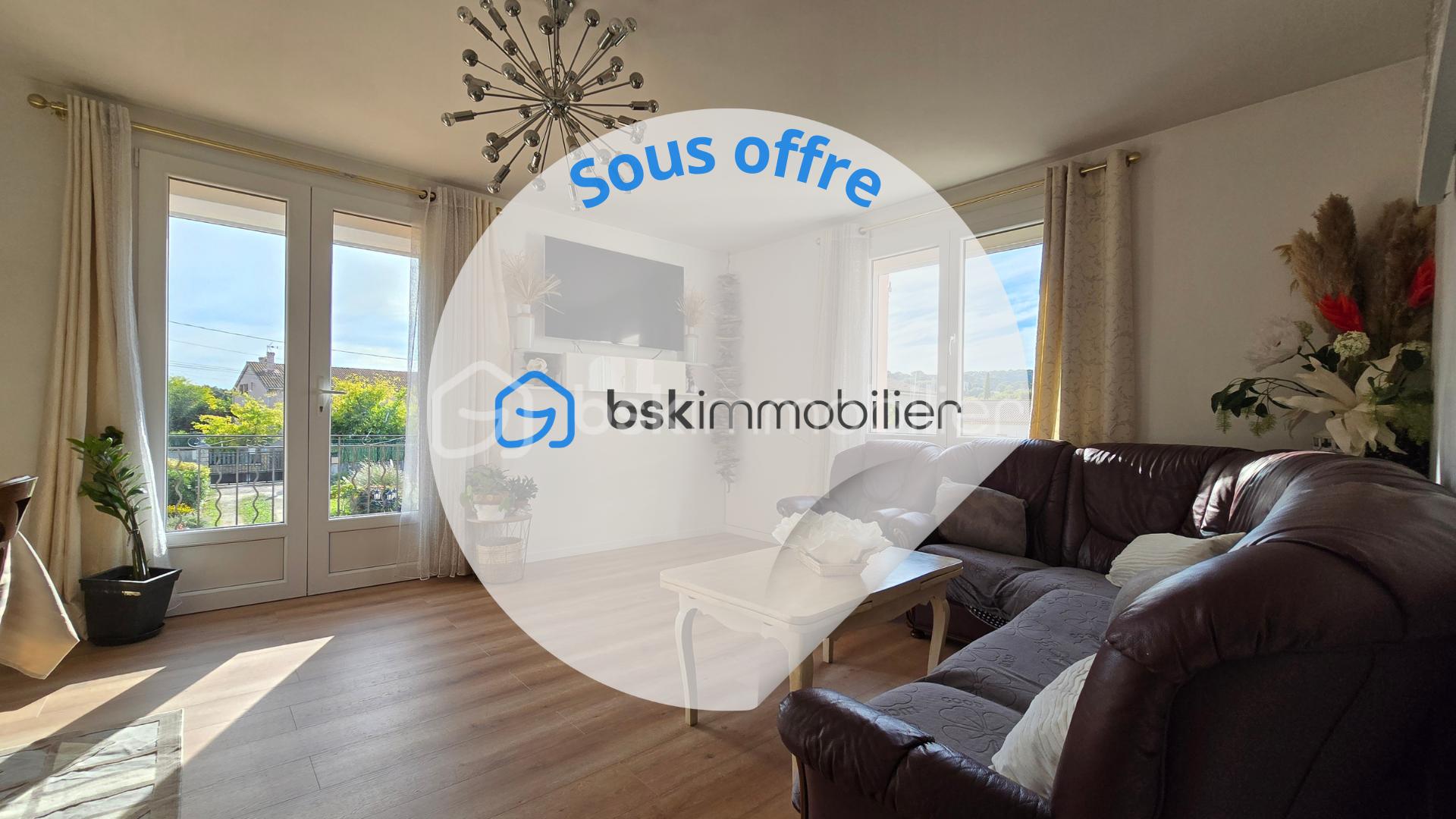 Maison traditionnelle de 144,18 m²