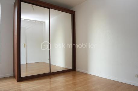 Appartement de 72 m² - 06  chambre oudry 1.png