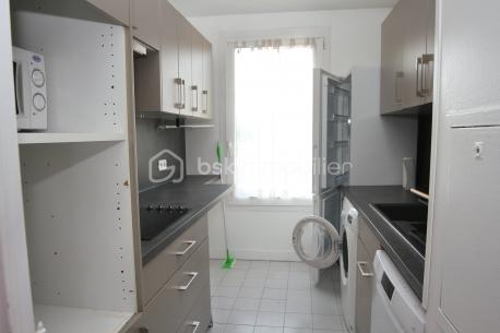 Appartement de 72 m² - 03 cuisine oudy.png
