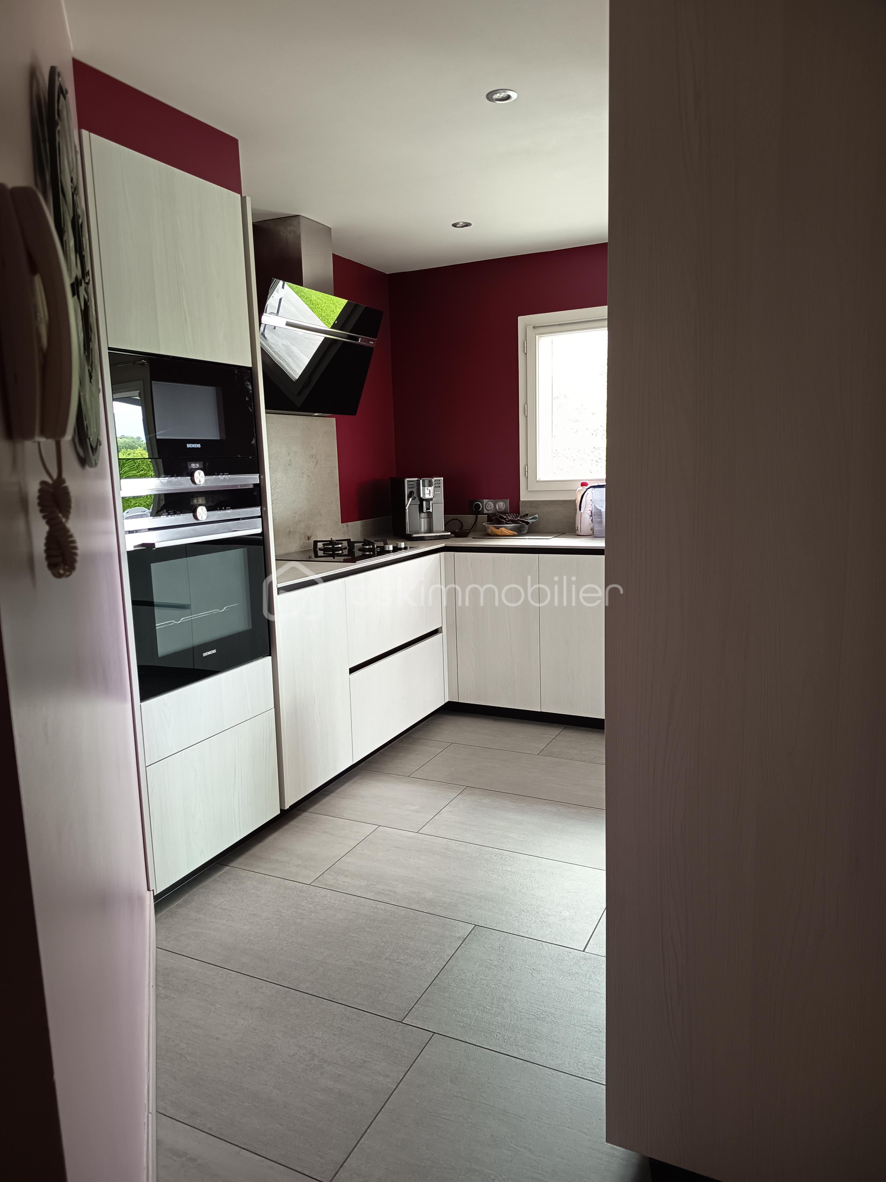 Maison contemporaine de 101,16 m² - 1756640097471.jpg