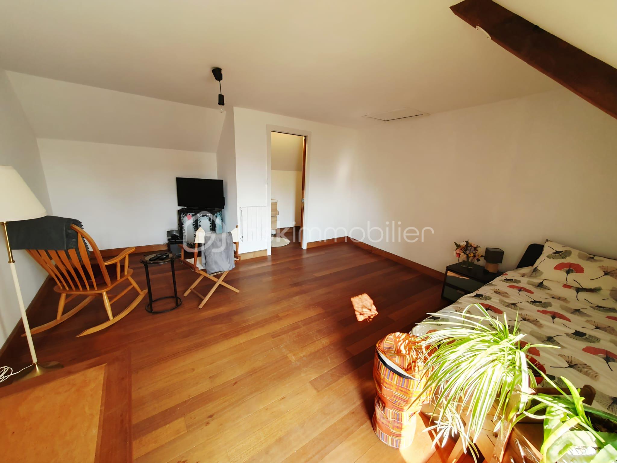 CHAMBRE ETAGE 2.jpeg