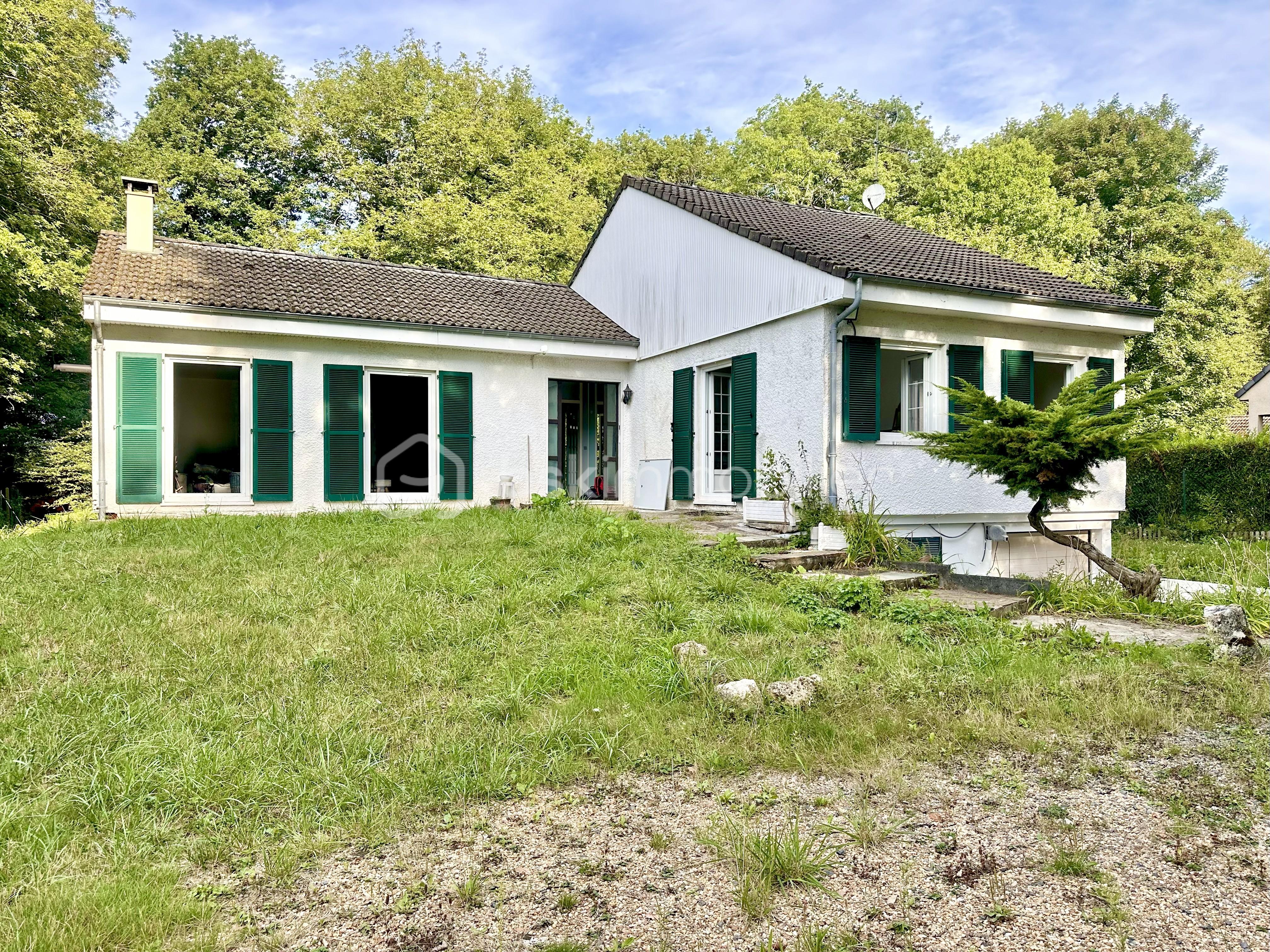 Maison traditionnelle de 146 m² - 1.jpg
