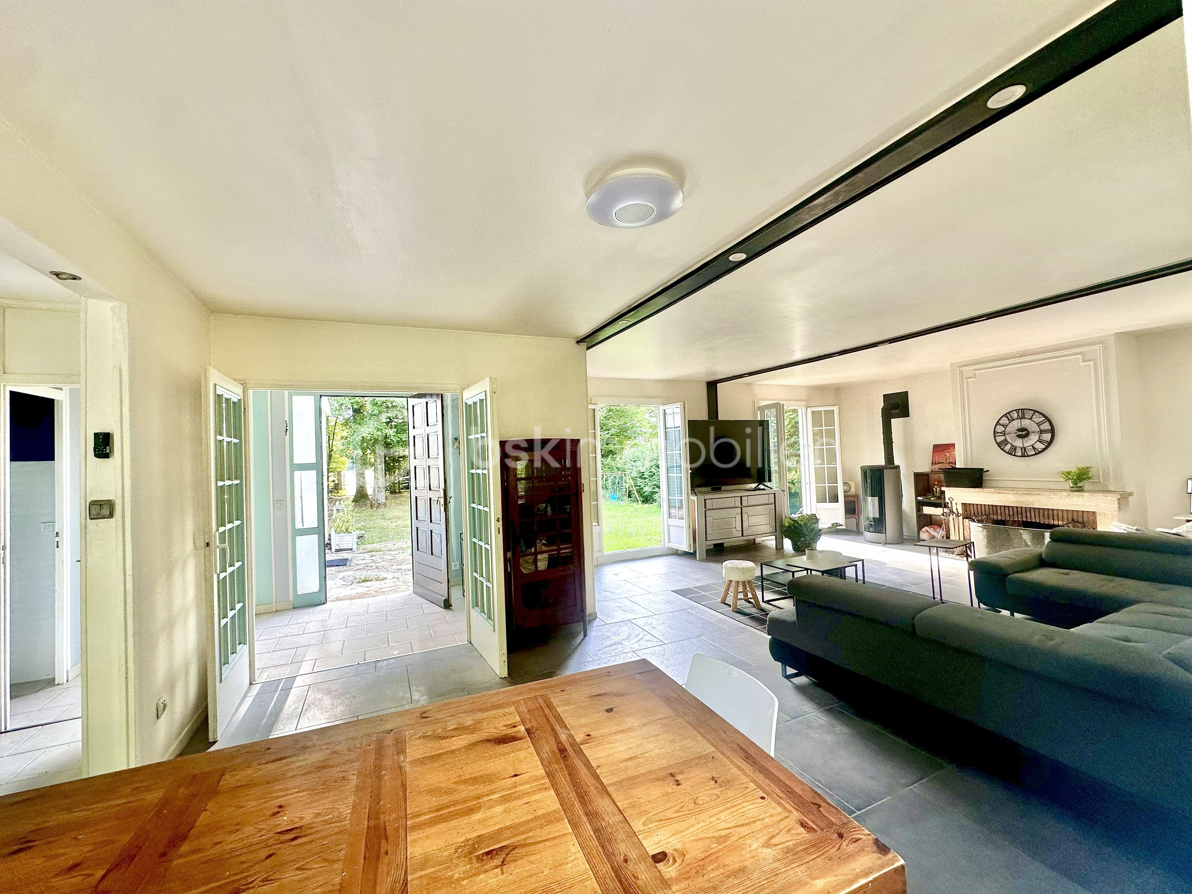 Maison traditionnelle de 146 m² - 3.jpg