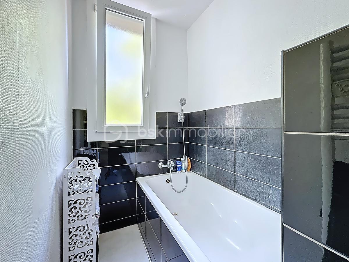 Appartement de 69 m² - image_processing20250915-1-gof3x8.jpg