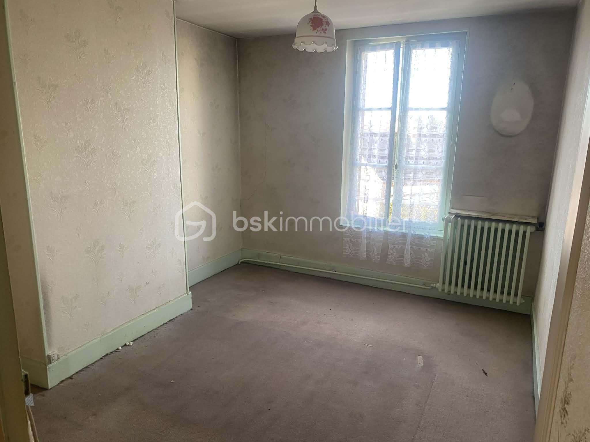 Maison ancienne de 75 m² - 36560c84-27b8-404f-81a1-c1873642299b.jfif