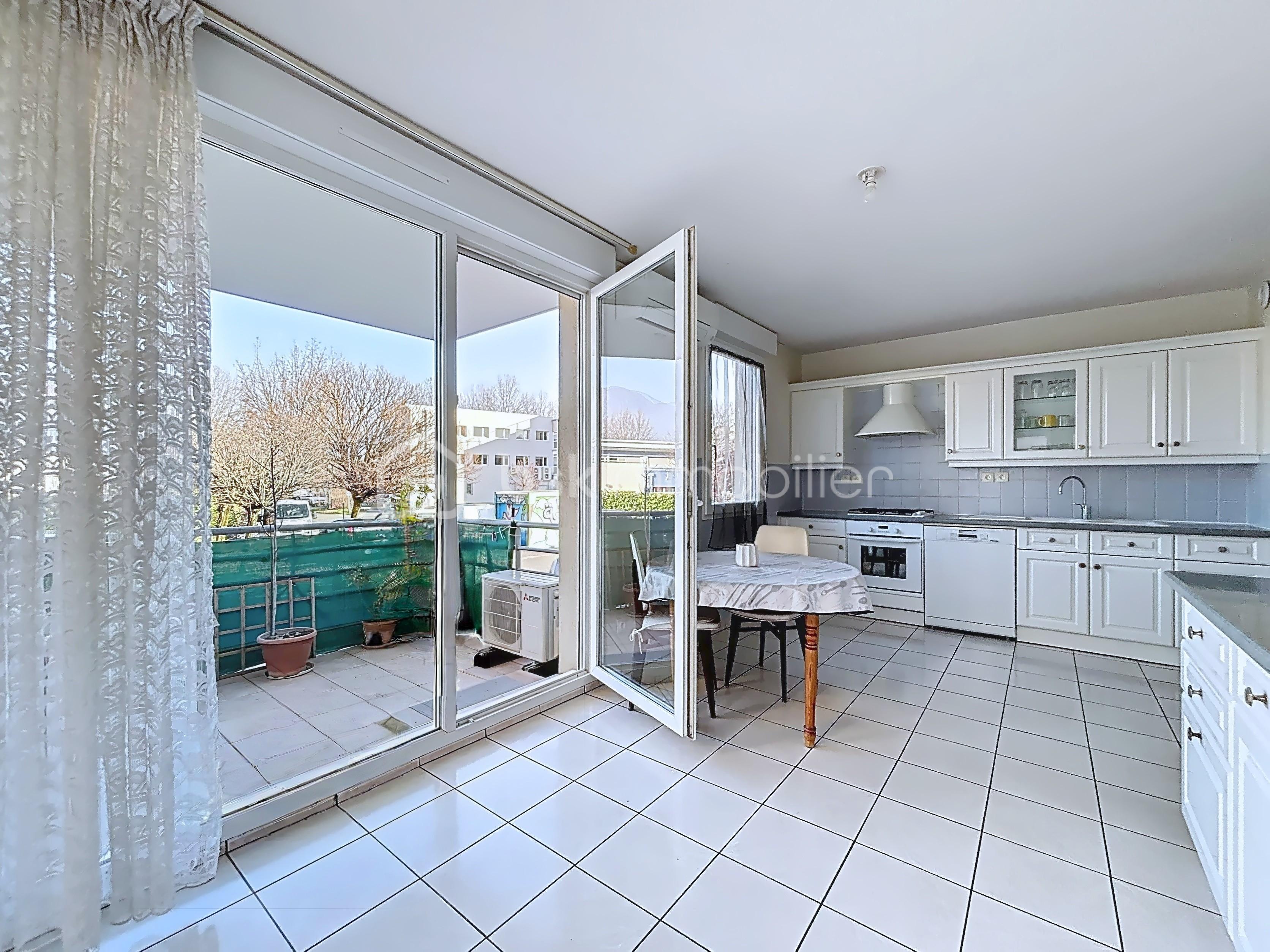 Appartement de 97,16 m² - fontaine_00012.jpeg