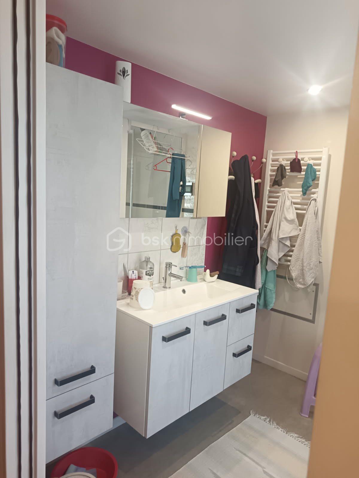 Maison de 200 m² - 561180376_1188040536506518_5993605618025812604_n.jpg