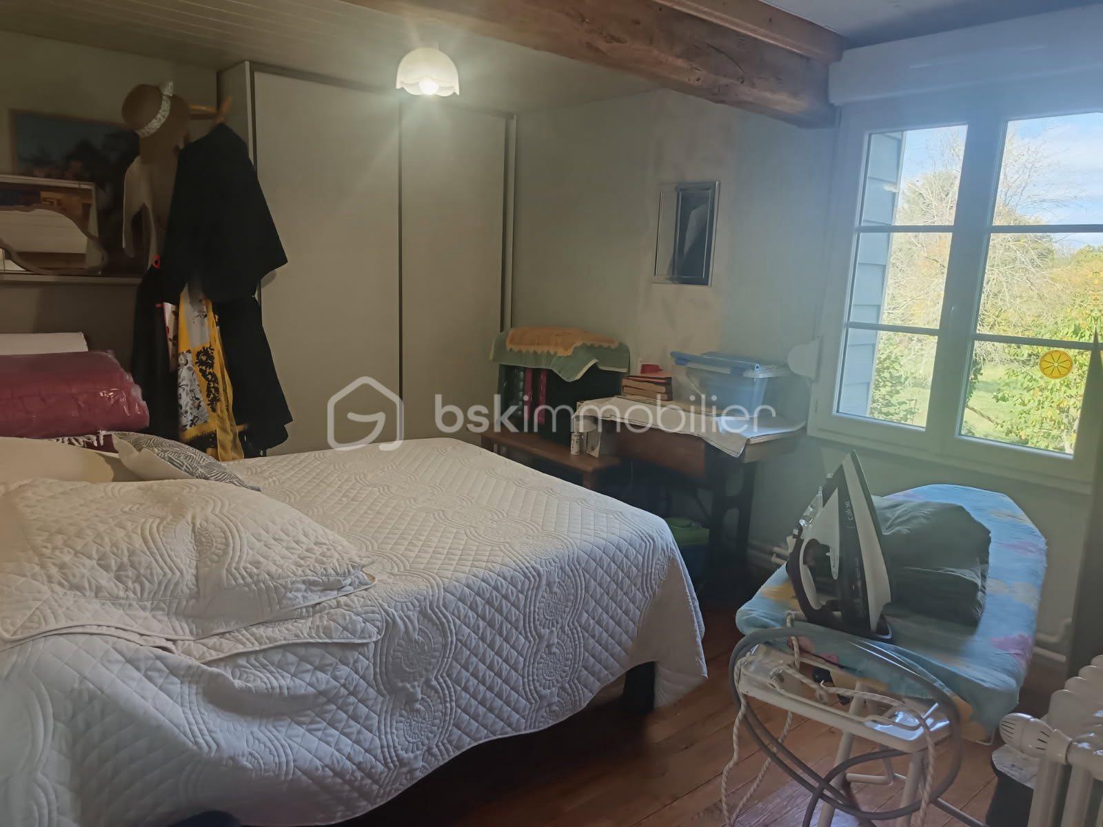 Maison de 200 m² - 560616710_1188040563173182_2442951515863446158_n.jpg