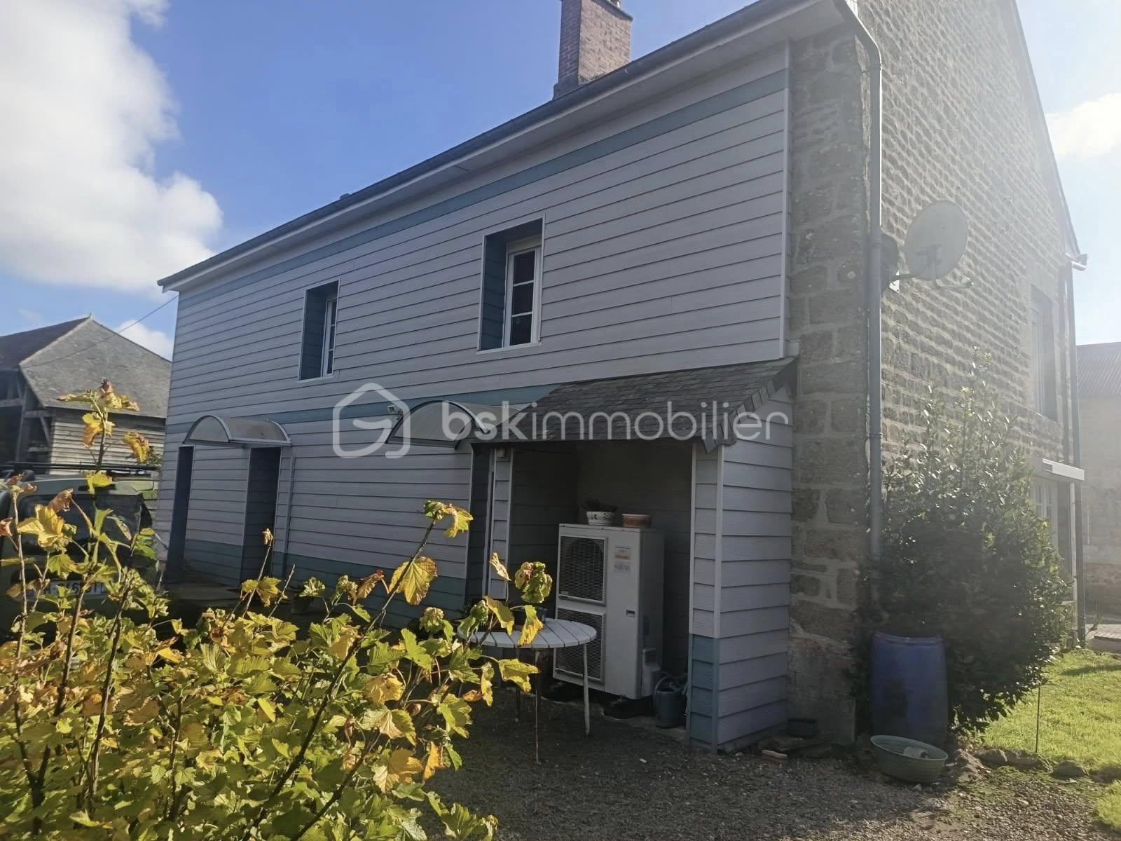 Maison de 200 m² - 561394423_1188039439839961_3592179074119352370_n.jpg