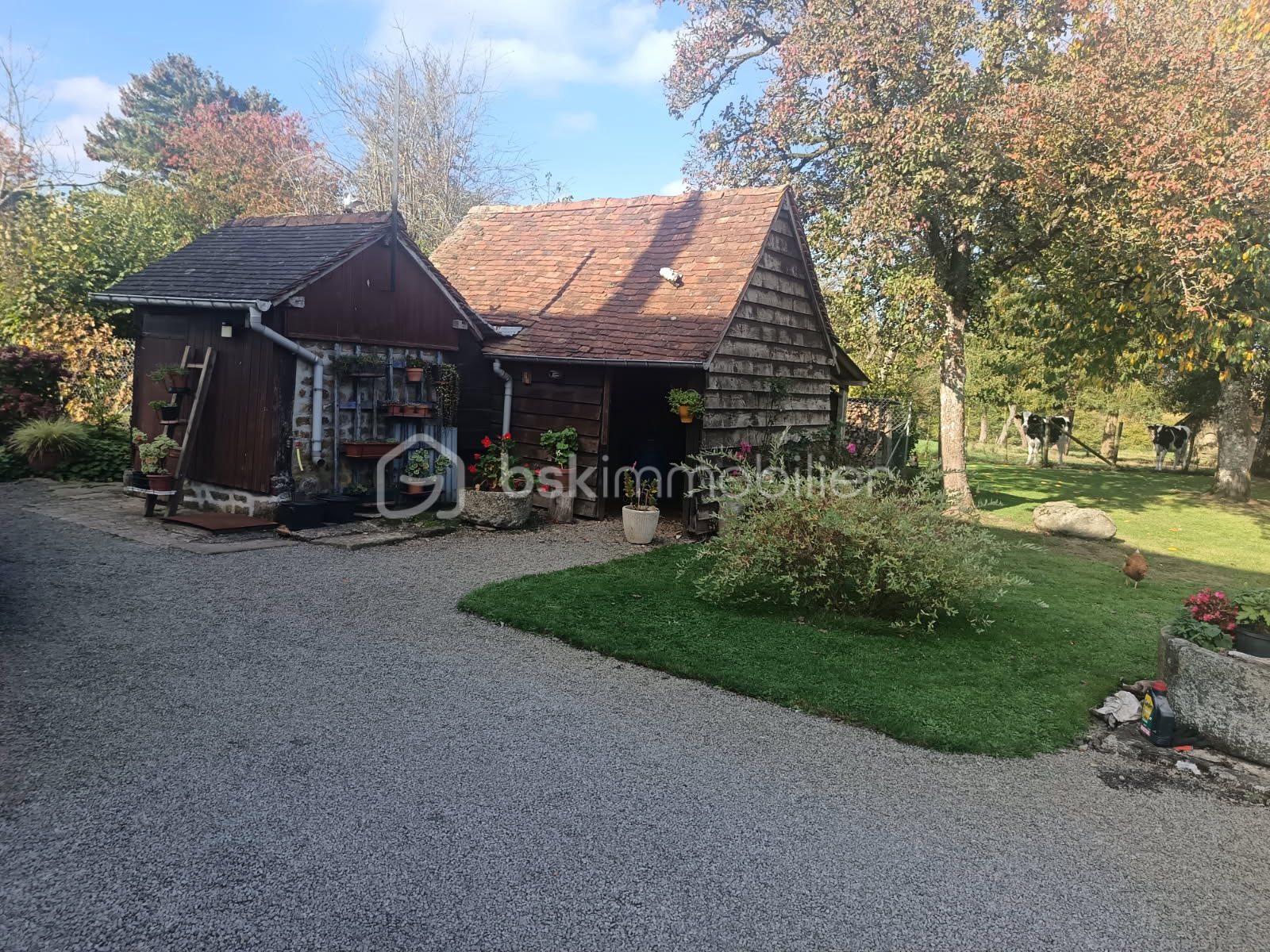 Maison de 200 m² - 560413068_1188040273173211_2934534774923236673_n.jpg