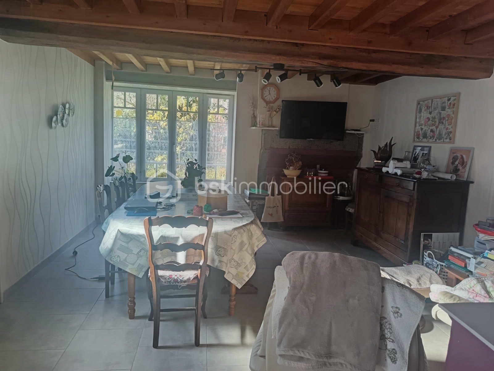 Maison de 200 m² - 565707444_1188040326506539_7298356831715420336_n.jpg