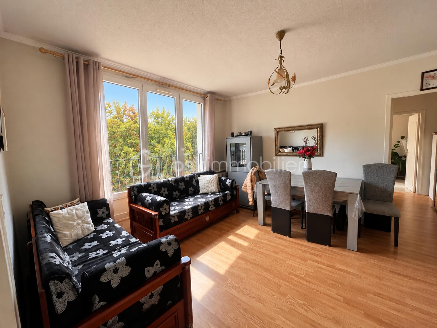 Appartement 4 pièces 68 m² · à Saint-Maurice · 68 m² · 275 000 €