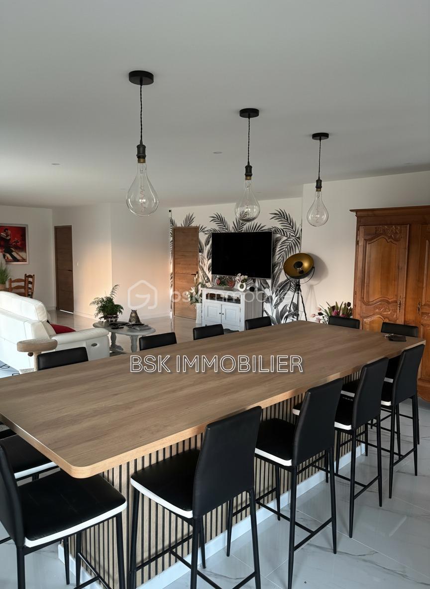 Maison de 122 m² - generated_2025-12-16T09_31_05.276.jpg