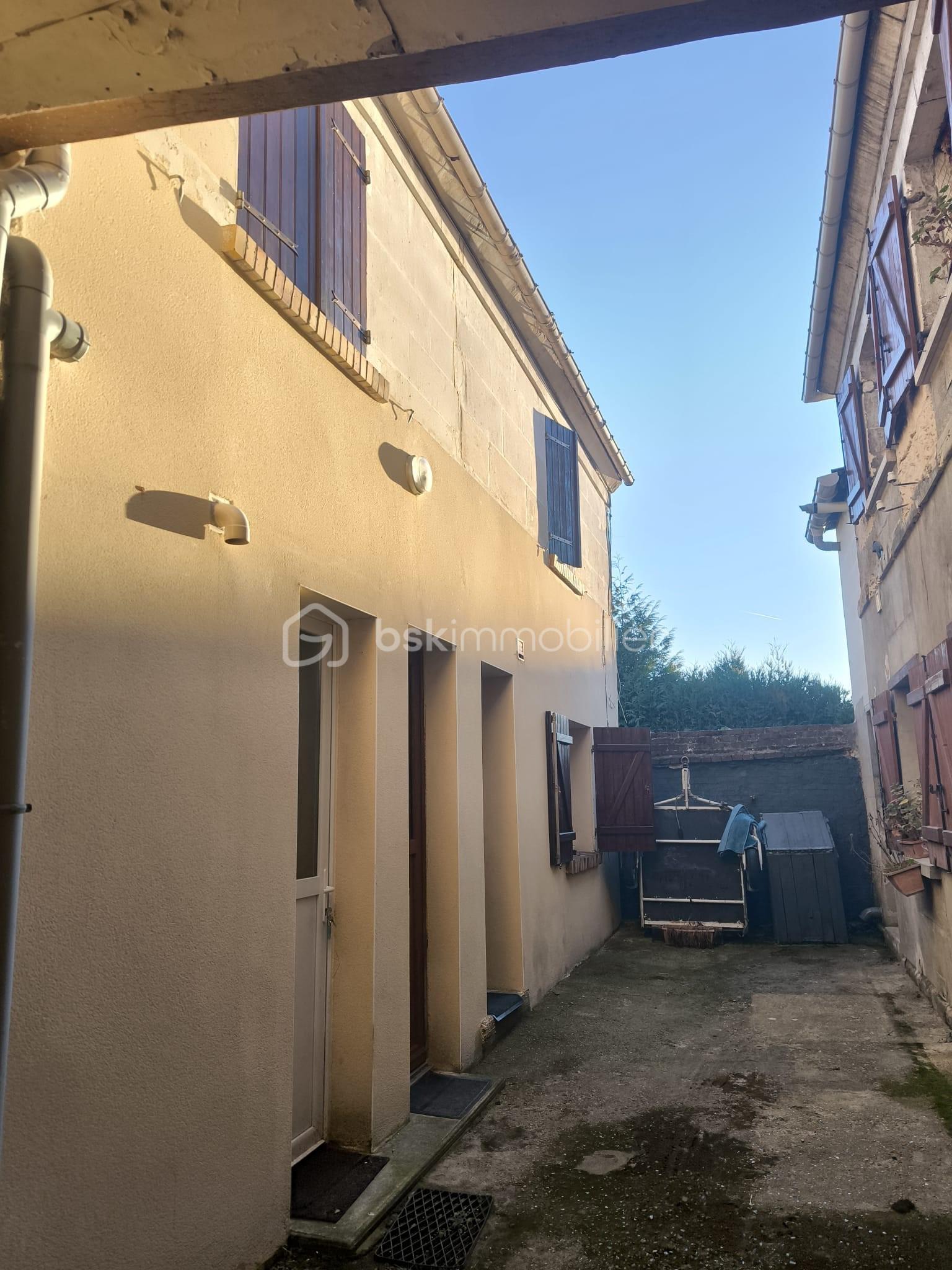 Immeuble de 88,25 m² - photo 1 Mme Mahaut.jpg