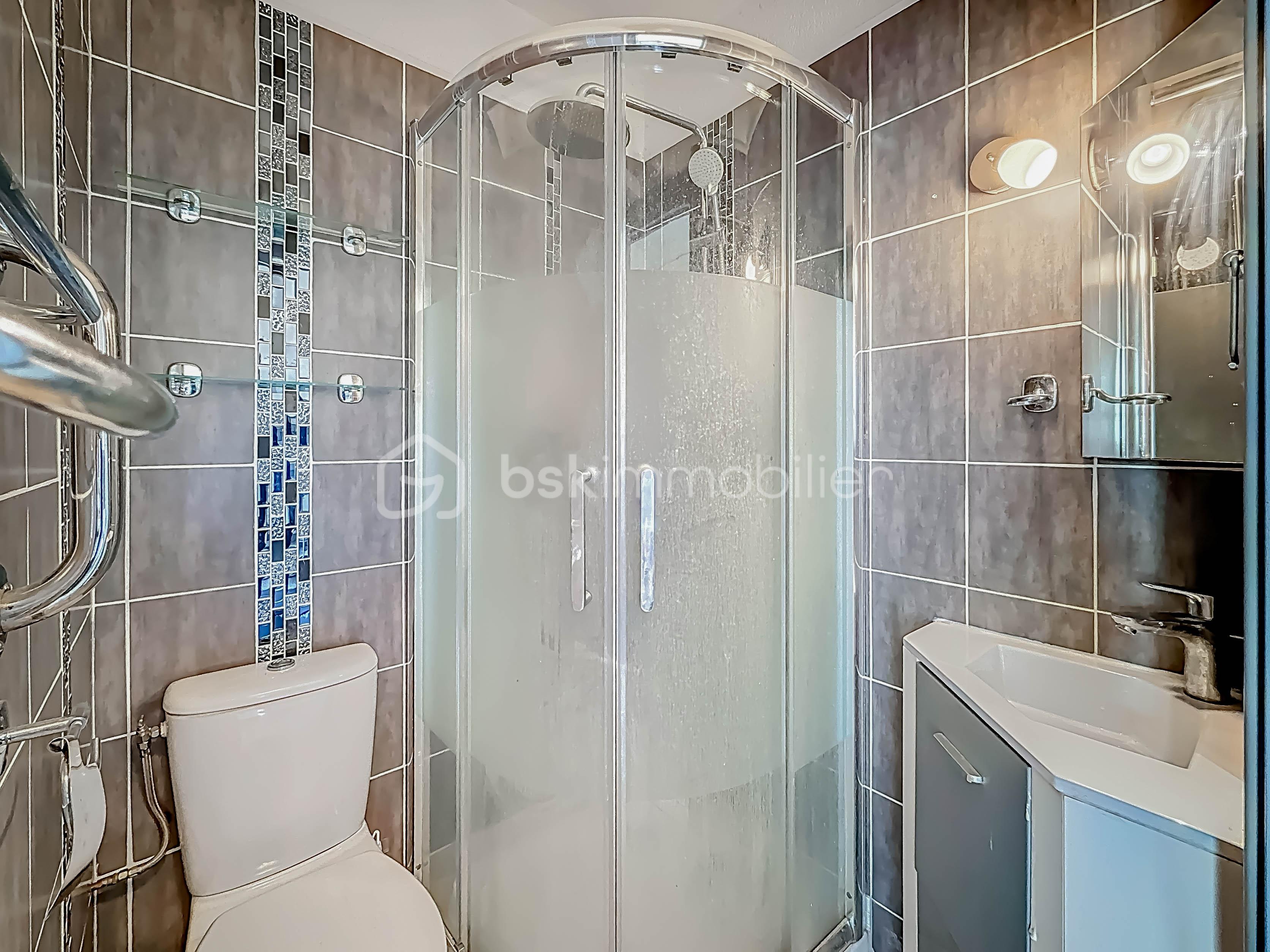 Appartement de 18 m² - IMG_ED6EEC6E161E-5.JPG