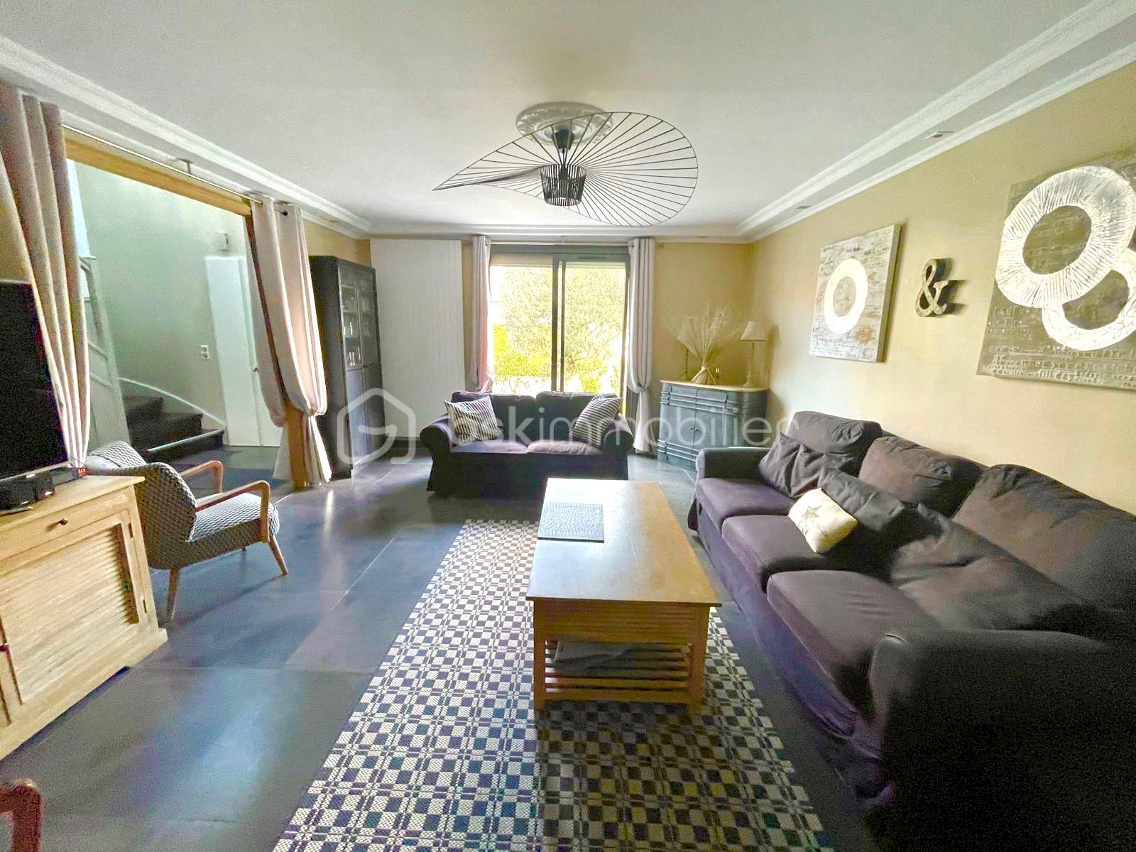 Maison de 185 m² - 85b23cd4-1902-4407-a357-08d048ddc5e7.jpeg
