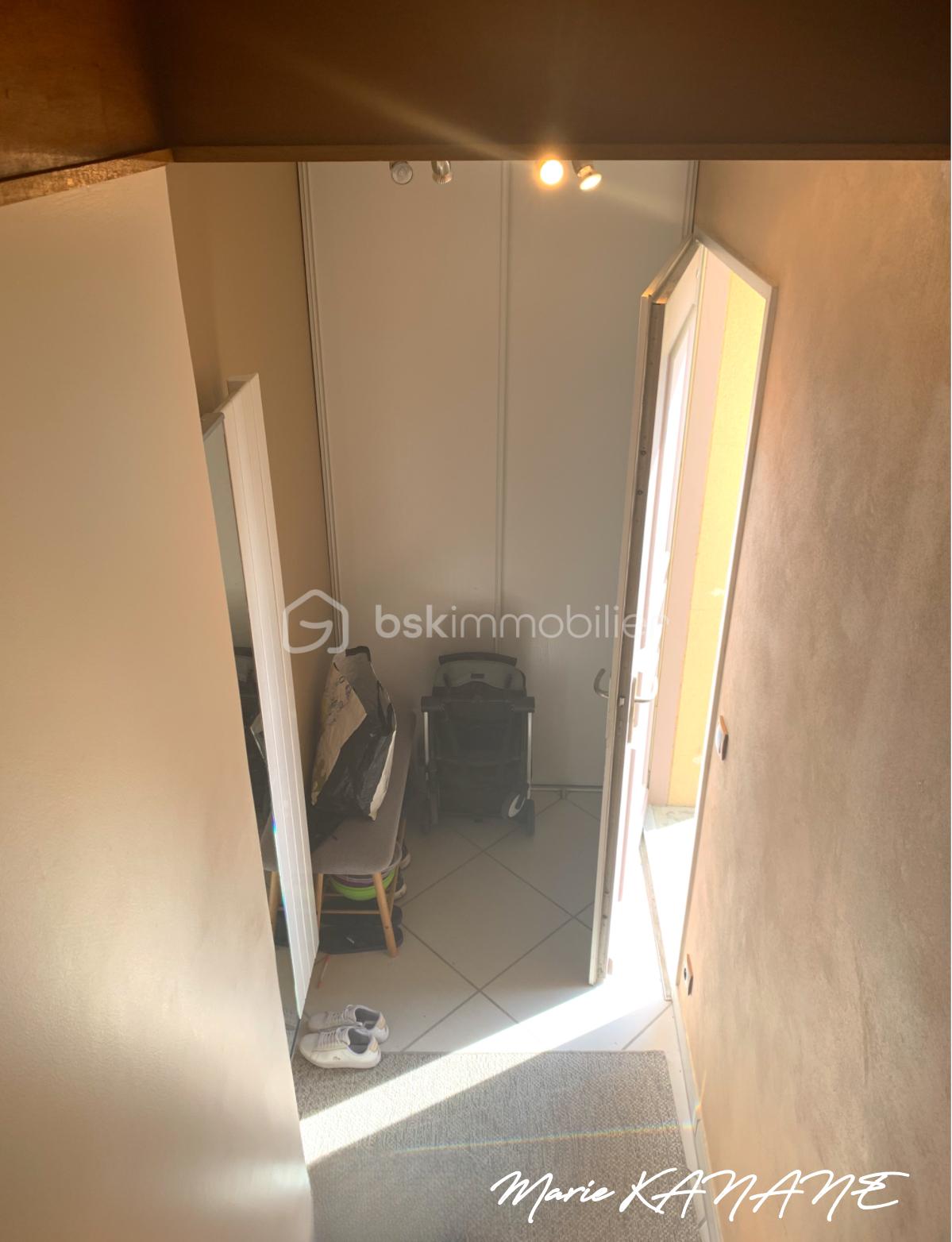 Duplex de 56,75 m² - Entrée.jpg