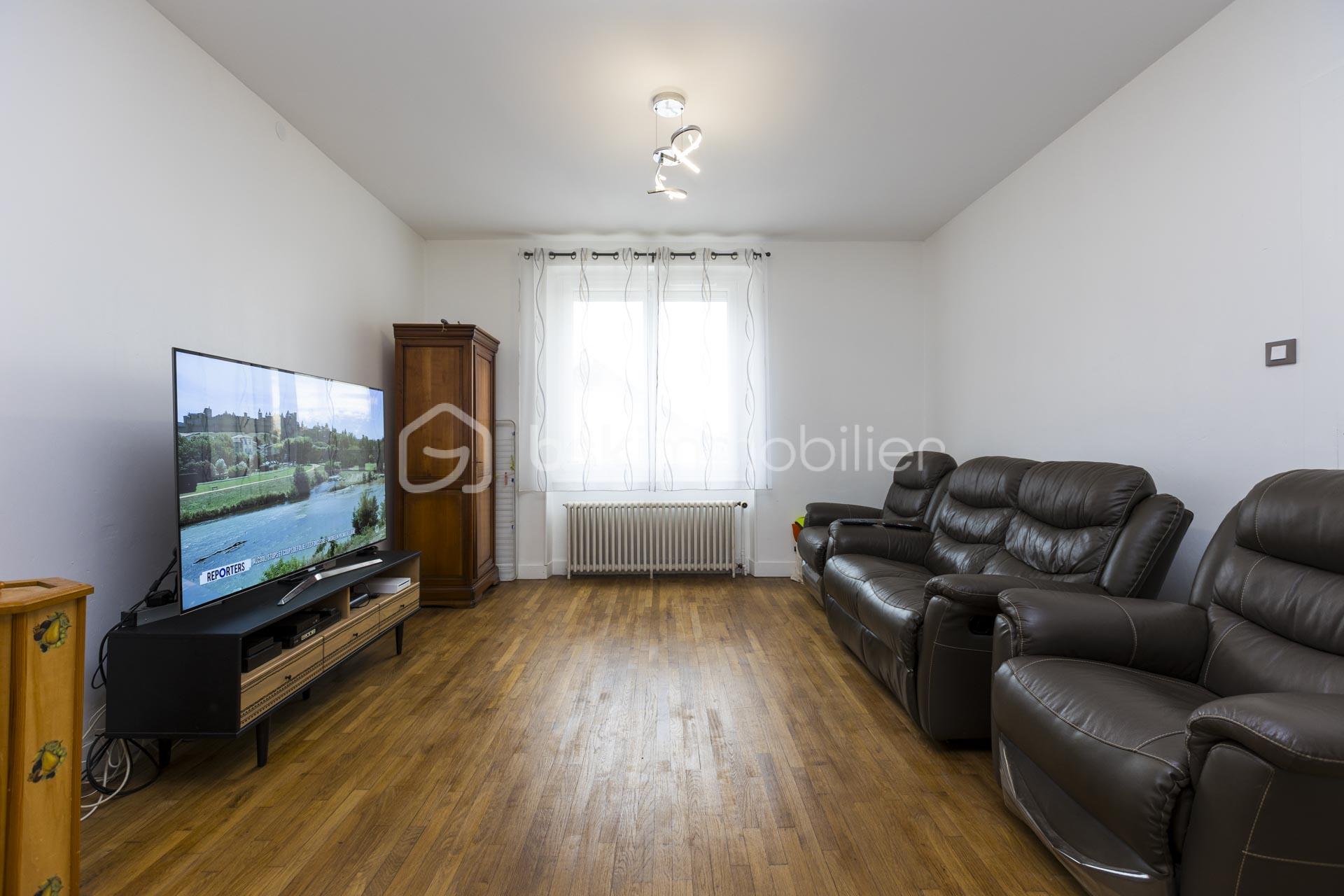 Maison de 159 m² - immo-pbdf-salon-cuisine-3.jpg