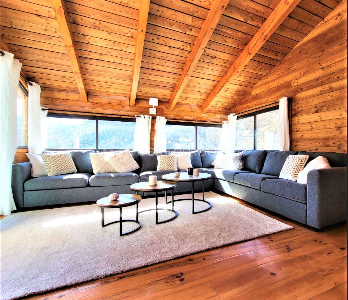 Chalet de 270 m² - Véranda 2.JPG