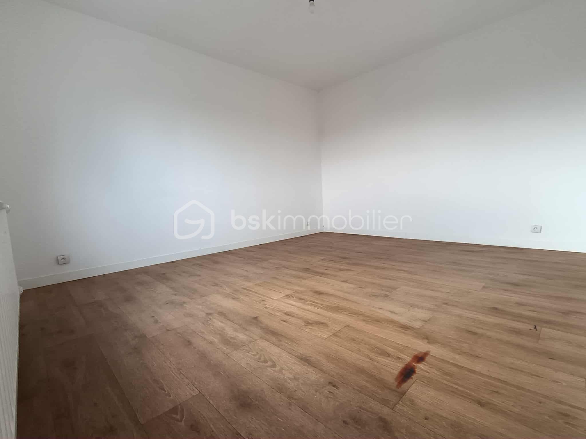 Maison de 100 m² - 4f5f5067-61b8-465c-8434-98964b11e909.jpg