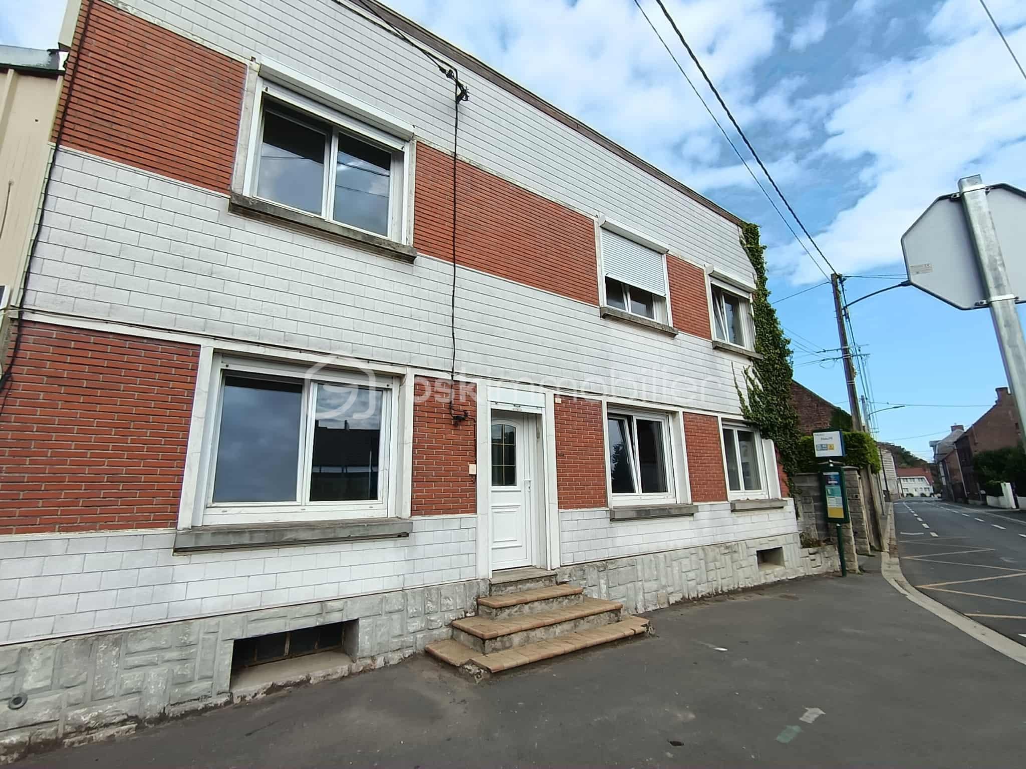 Maison de 100 m² - 6adc4b05-e428-41de-a085-90e2f2f73c9f - Copie.jpg