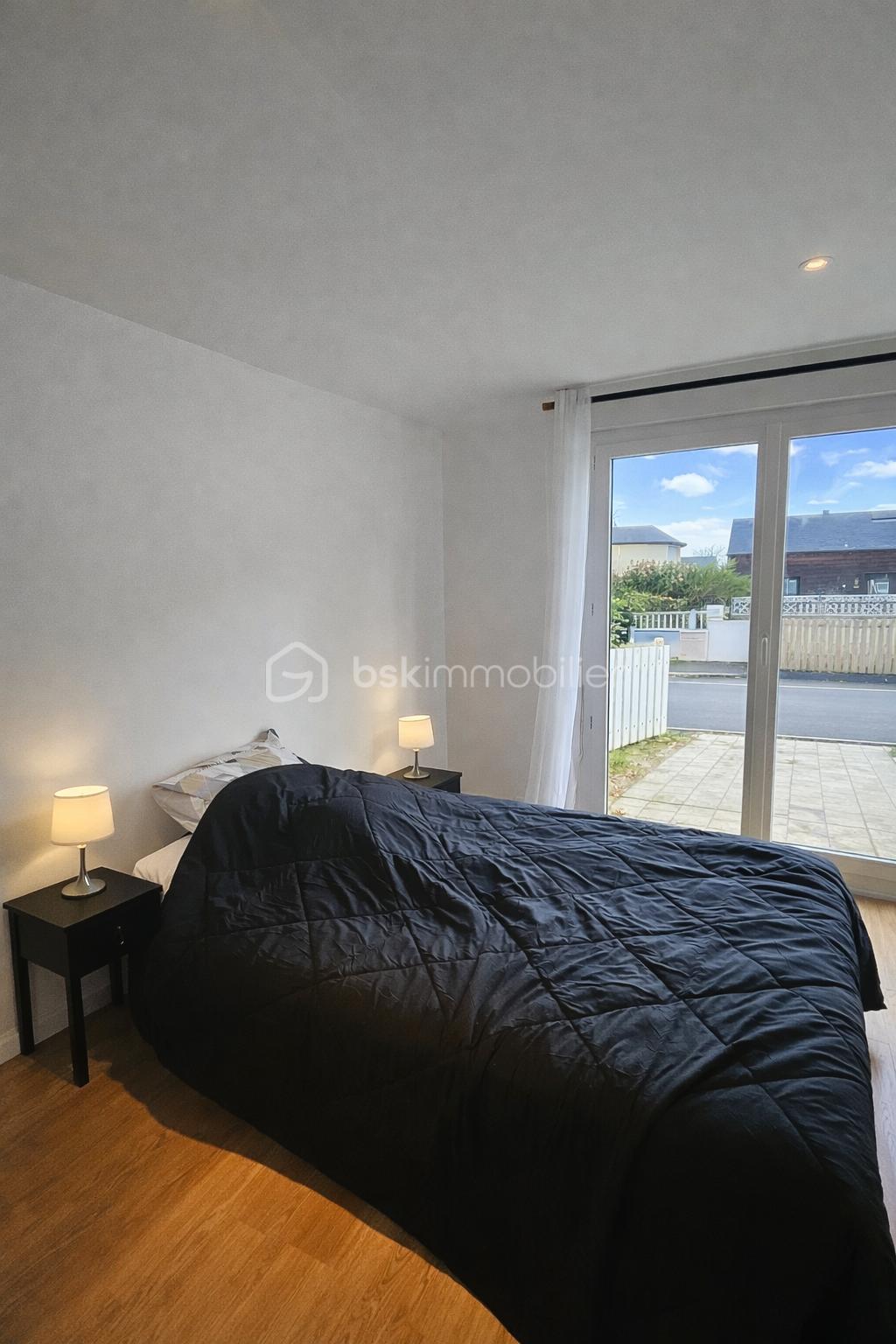 Immeuble mixte de 128 m² - 3.png