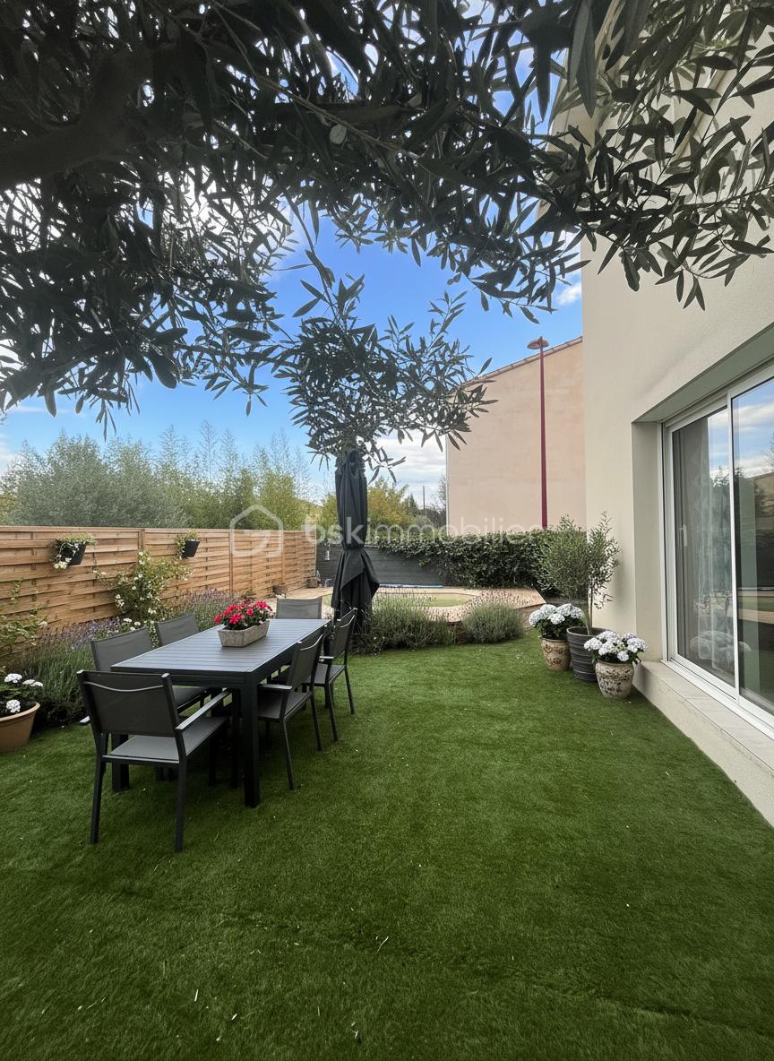 Maison contemporaine de 70 m² - generated_2025-12-15T13_59_52.916.jpg