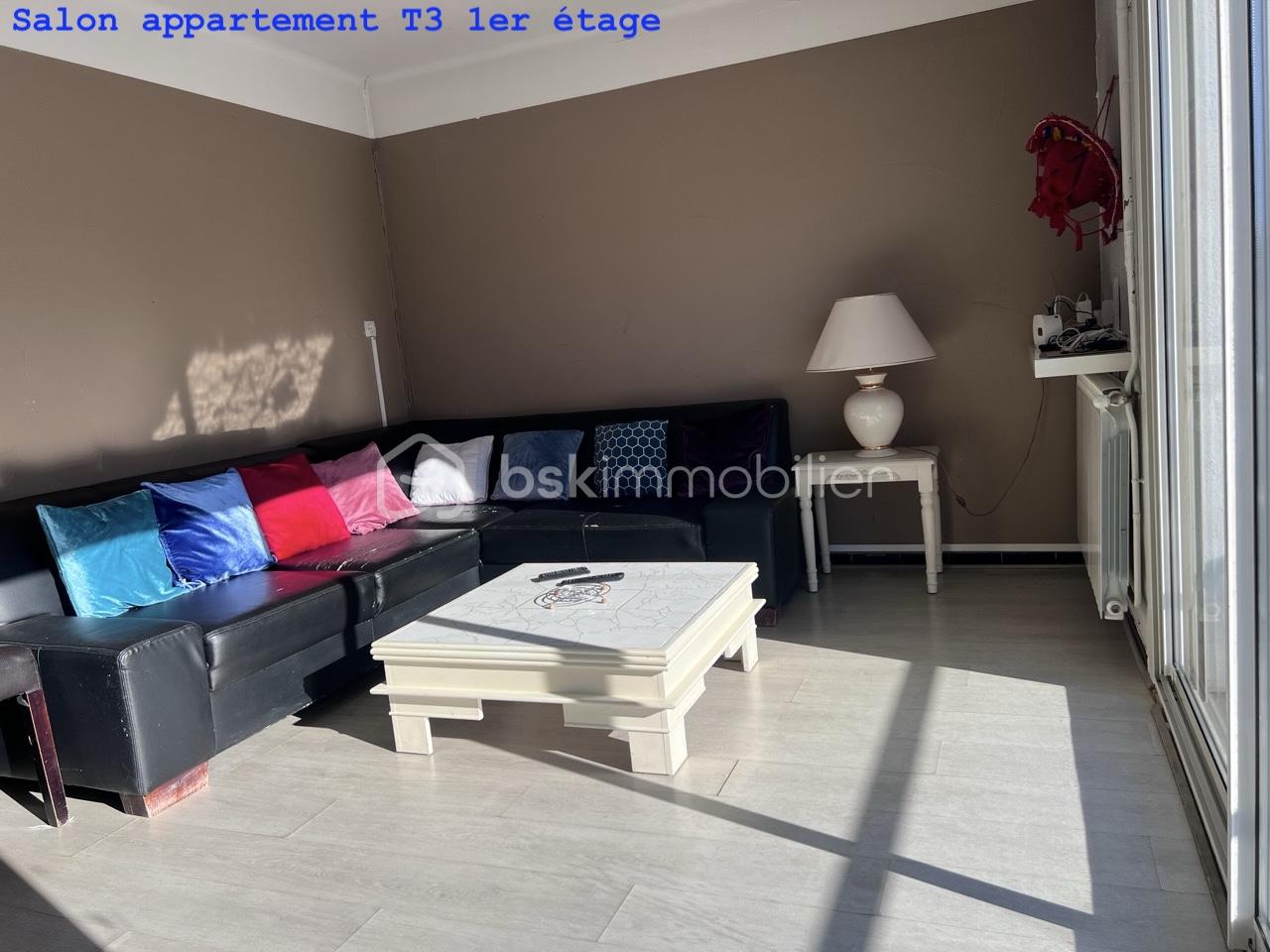 Maison de 127 m² - salon ahut.jpeg