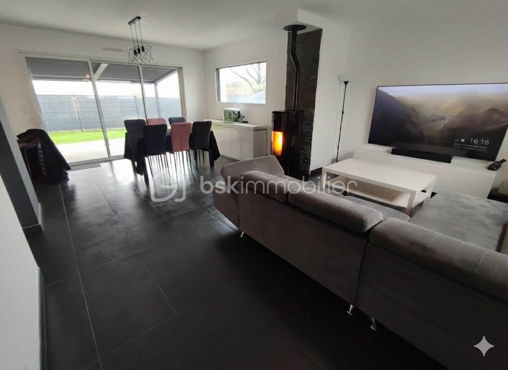 Maison contemporaine de 96 m² - SALON SEJOUR.jpg