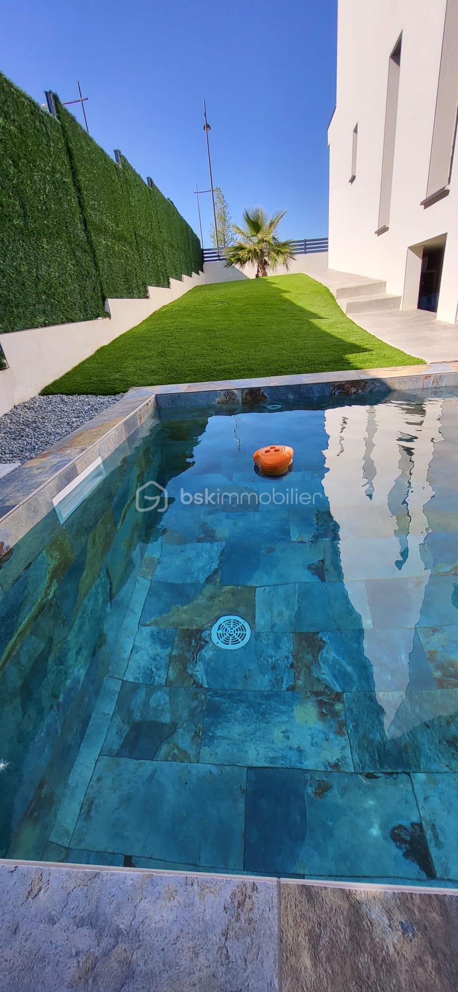 Maison contemporaine de 125 m² - 3.jpeg