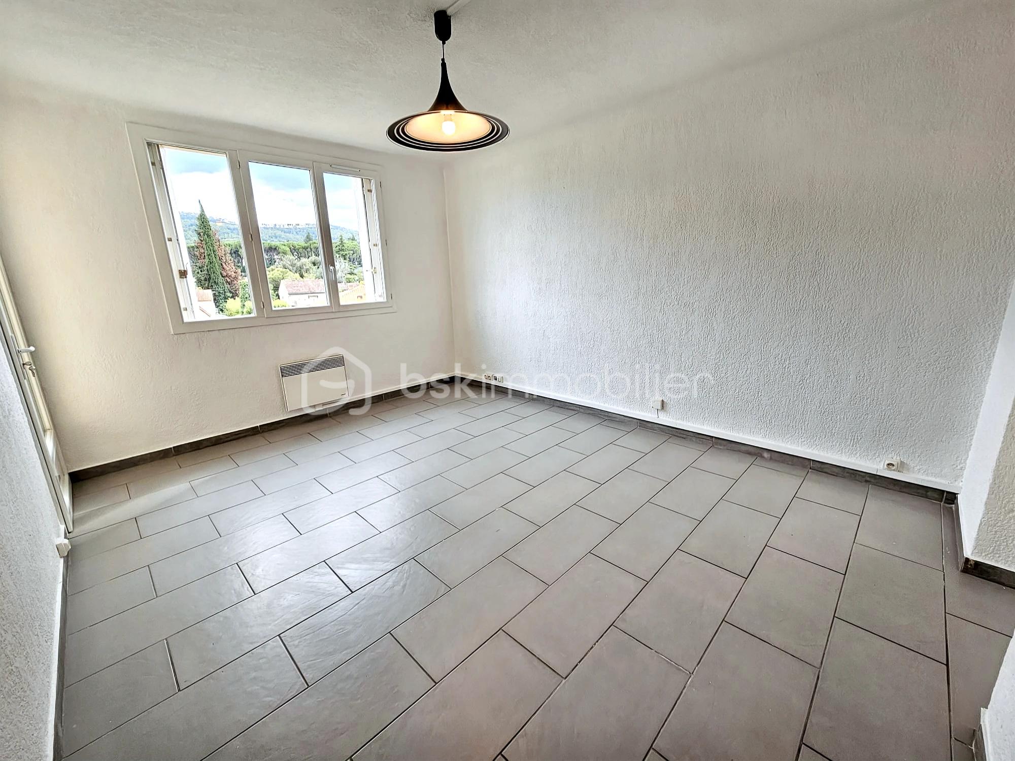 Appartement de 52 m² - 91682fd5-405e-40af-89d6-d16a90108f86.jpg