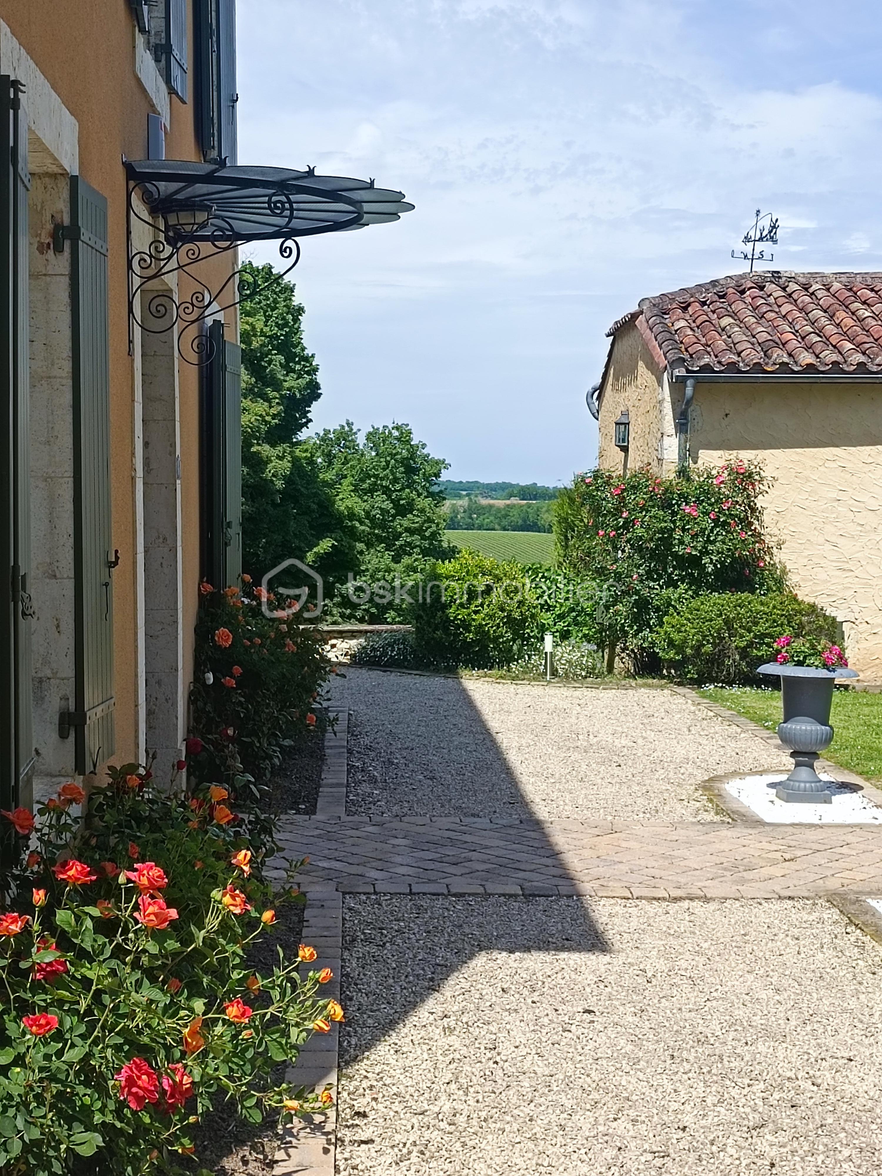 maison_vente_gers_condom_campagne_domaine_gites_chambredhotes (9).jpg