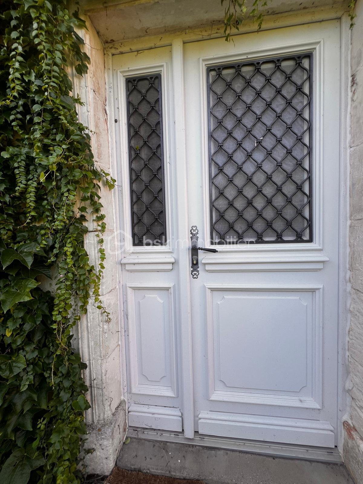 Maison de 207 m² - IMG-20250924-WA0005.jpg