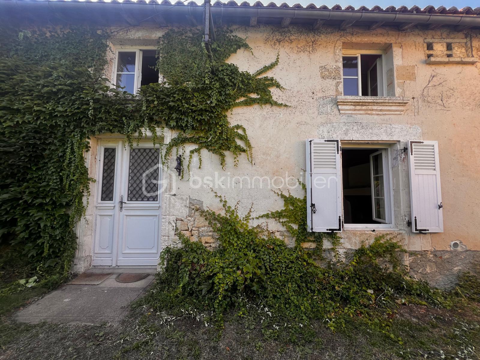 Maison de 207 m² - IMG-20250924-WA0015.jpg