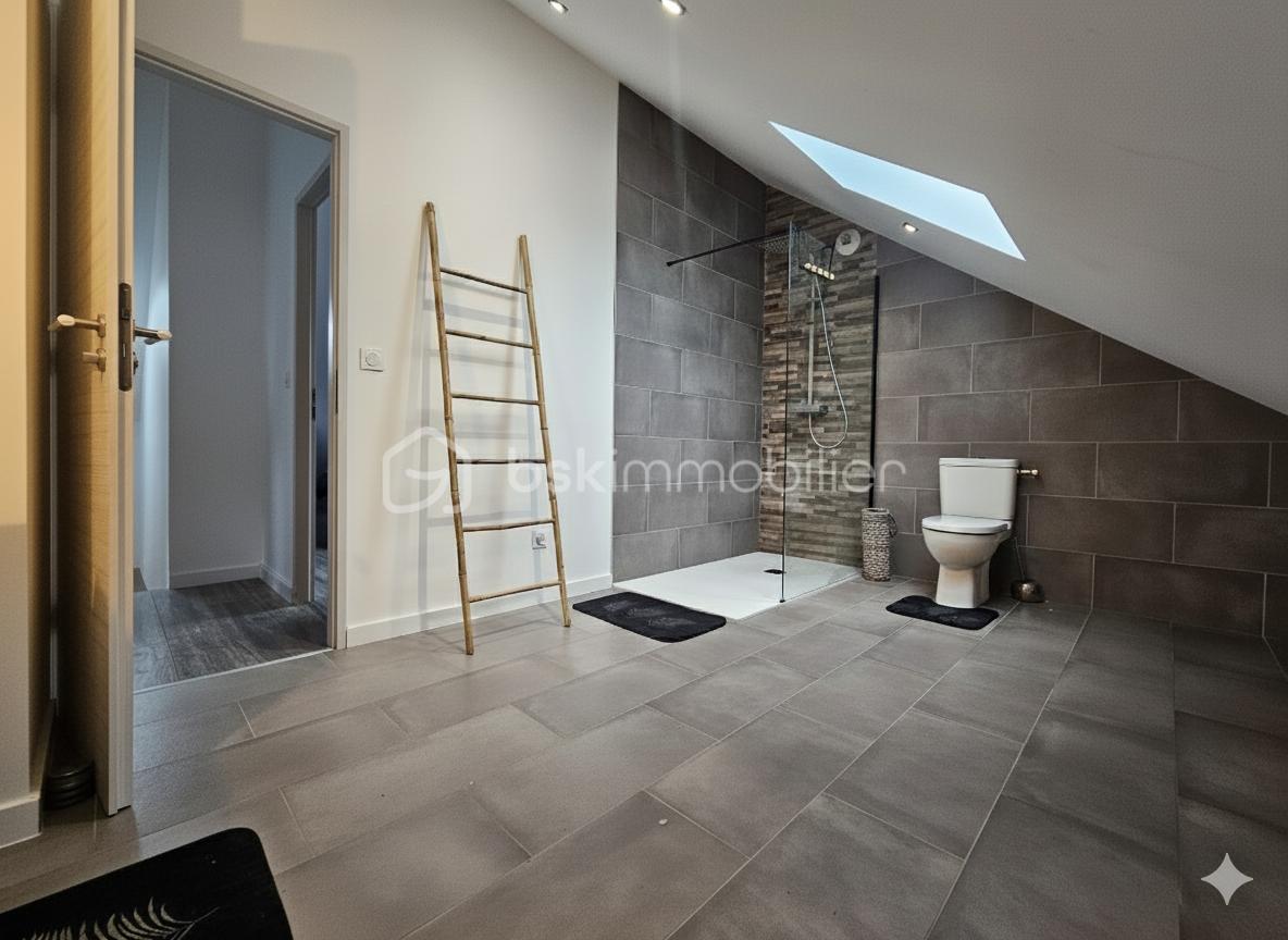 Maison de 140,02 m² - 1765386735119.jpg