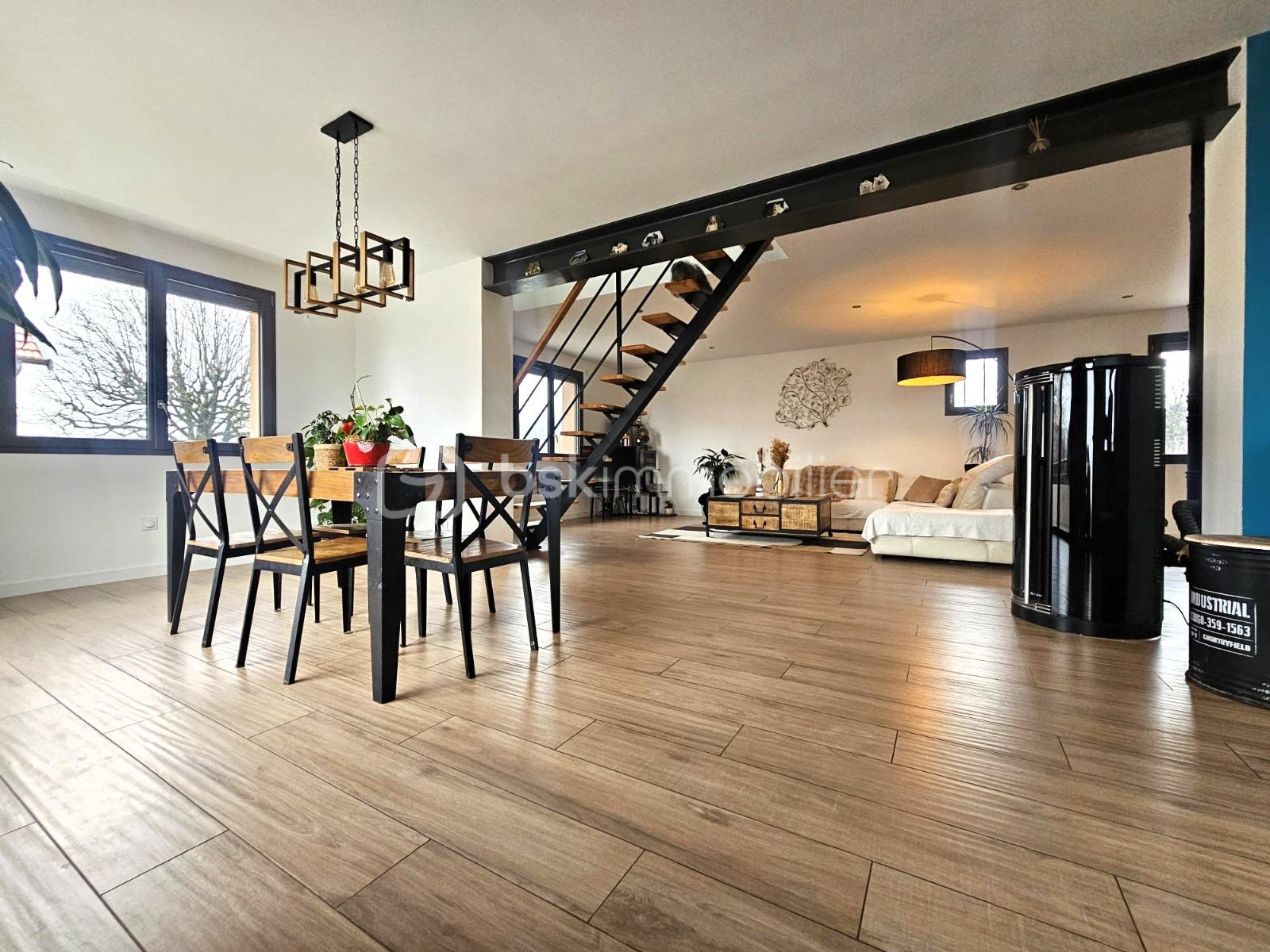 Maison de 140,02 m² - IMG-20251210-WA0037.jpg