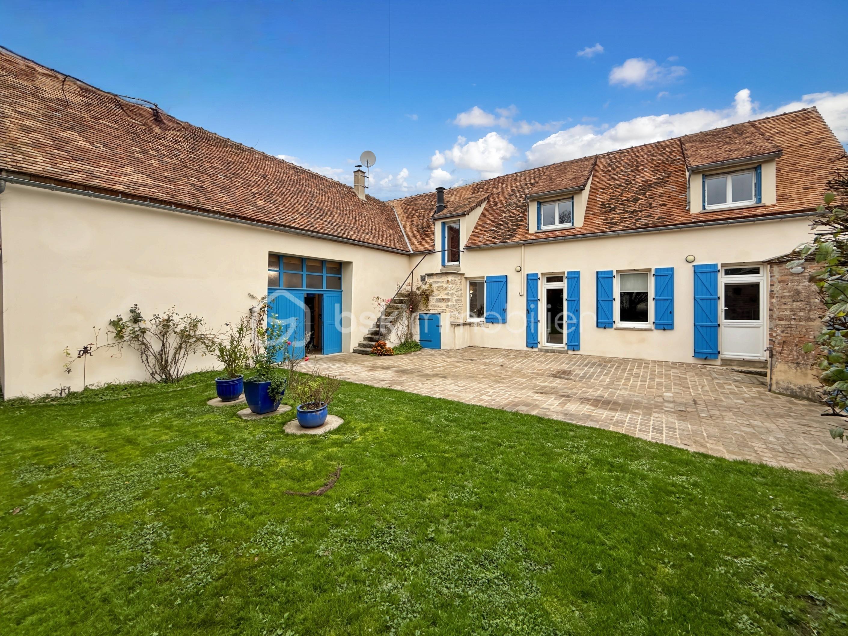 Maison ancienne de 181 m²