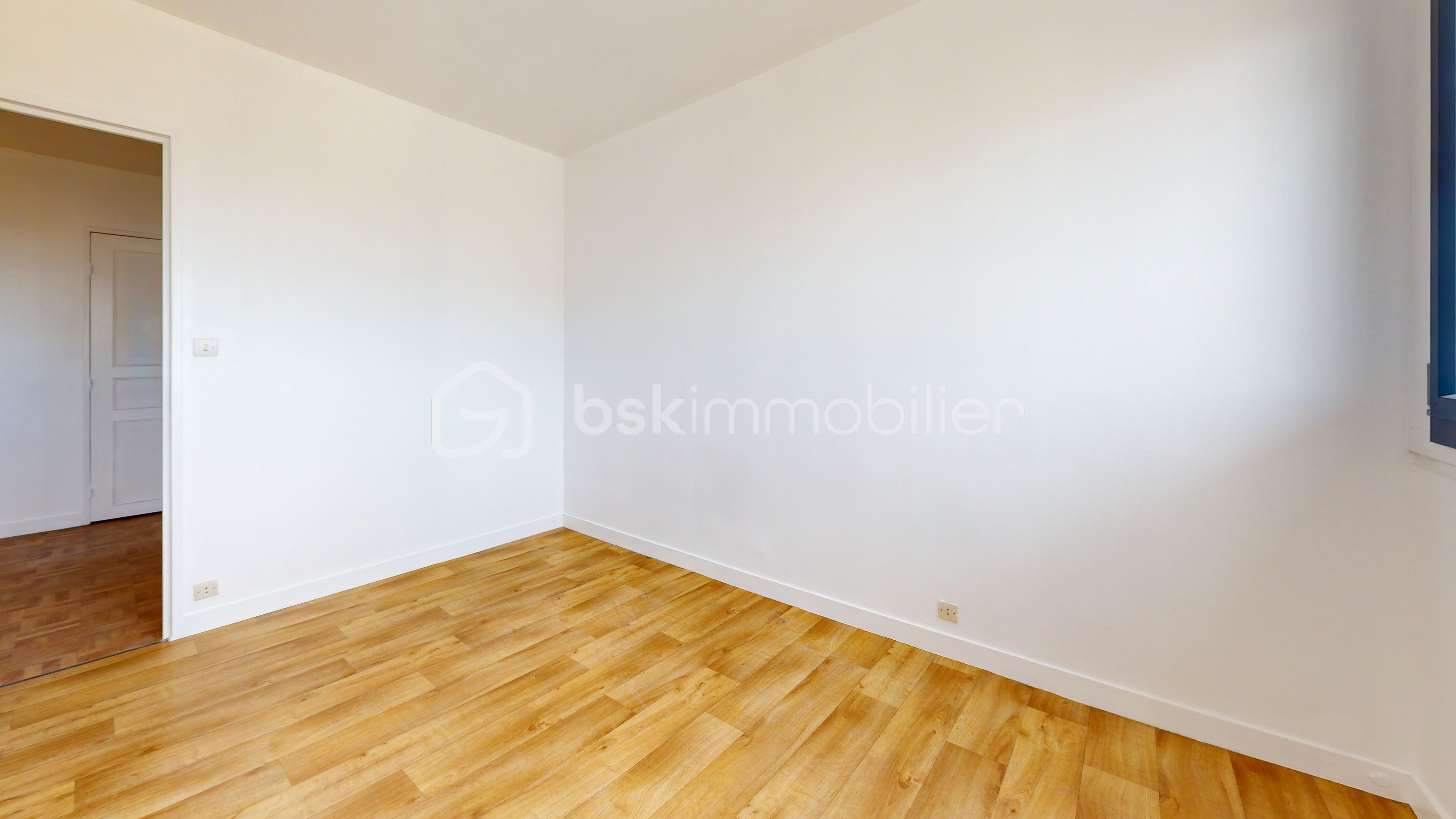 Appartement-3P-7e-Bedroom.jpg