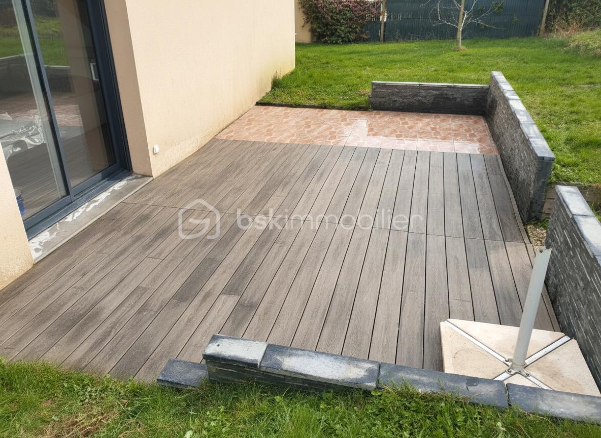 Maison contemporaine de 106,52 m² - 1770813590227.png